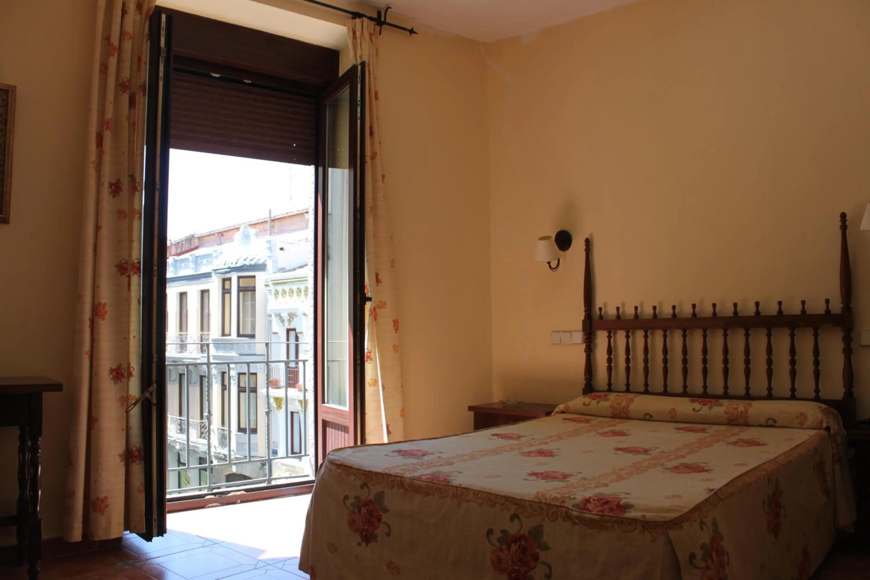 Bed in Hotel Rey Niño