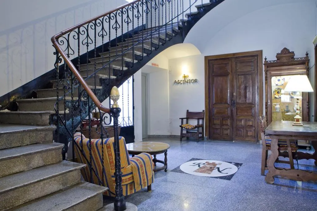 Seating area in Hotel Rey Niño