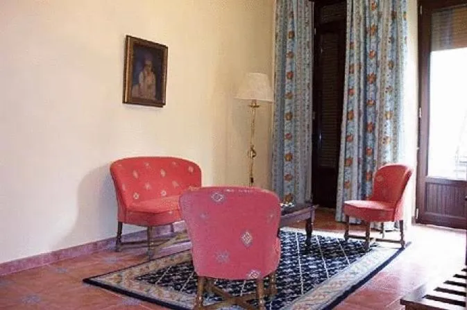 Communal lounge/ TV room in Hotel Rey Niño