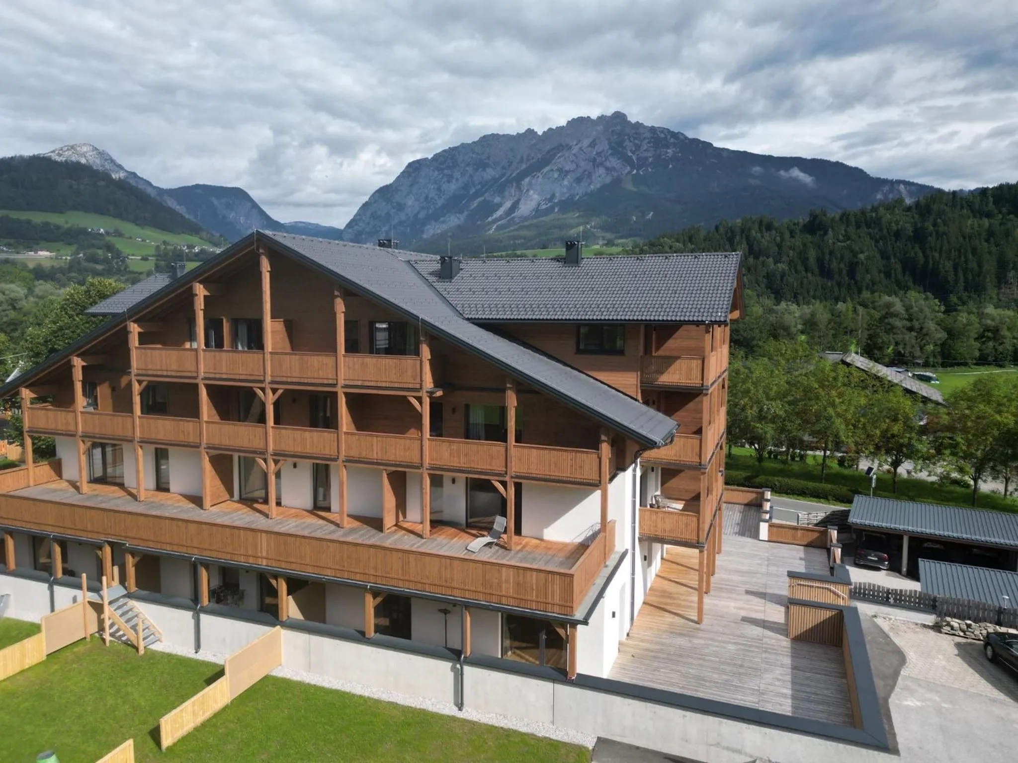 Property building in Alpen Experience Apart Hotel