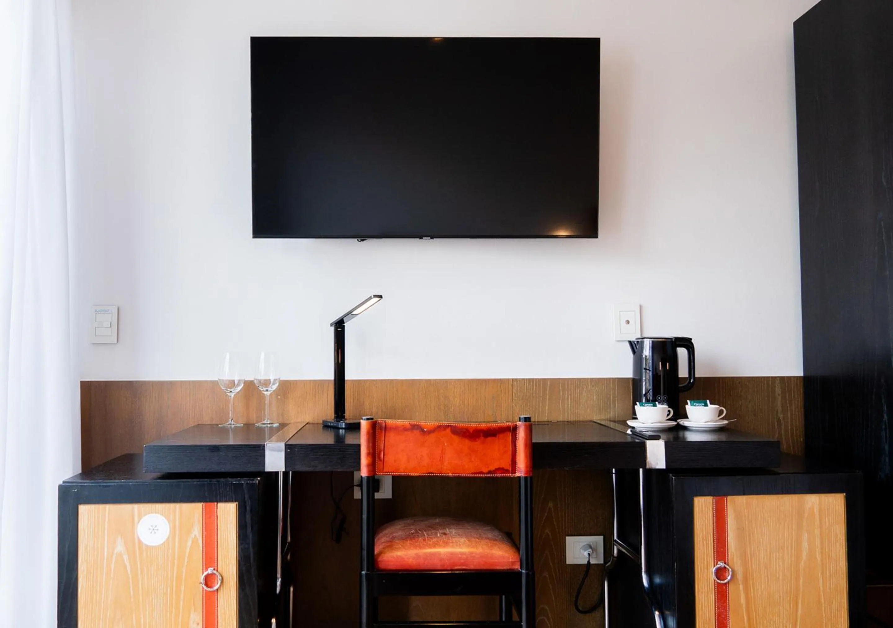 Area and facilities in Hotel Palermitano by DOT Boutique