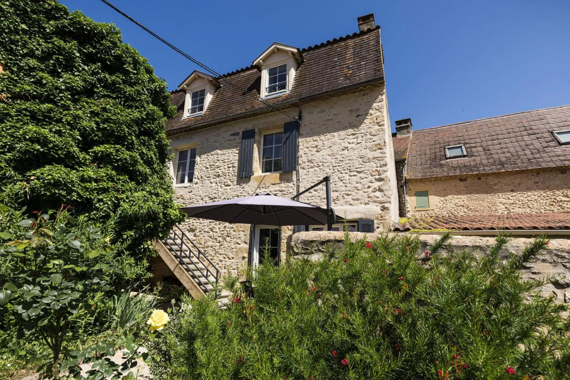 Le Trèfle à Quatre Feuilles