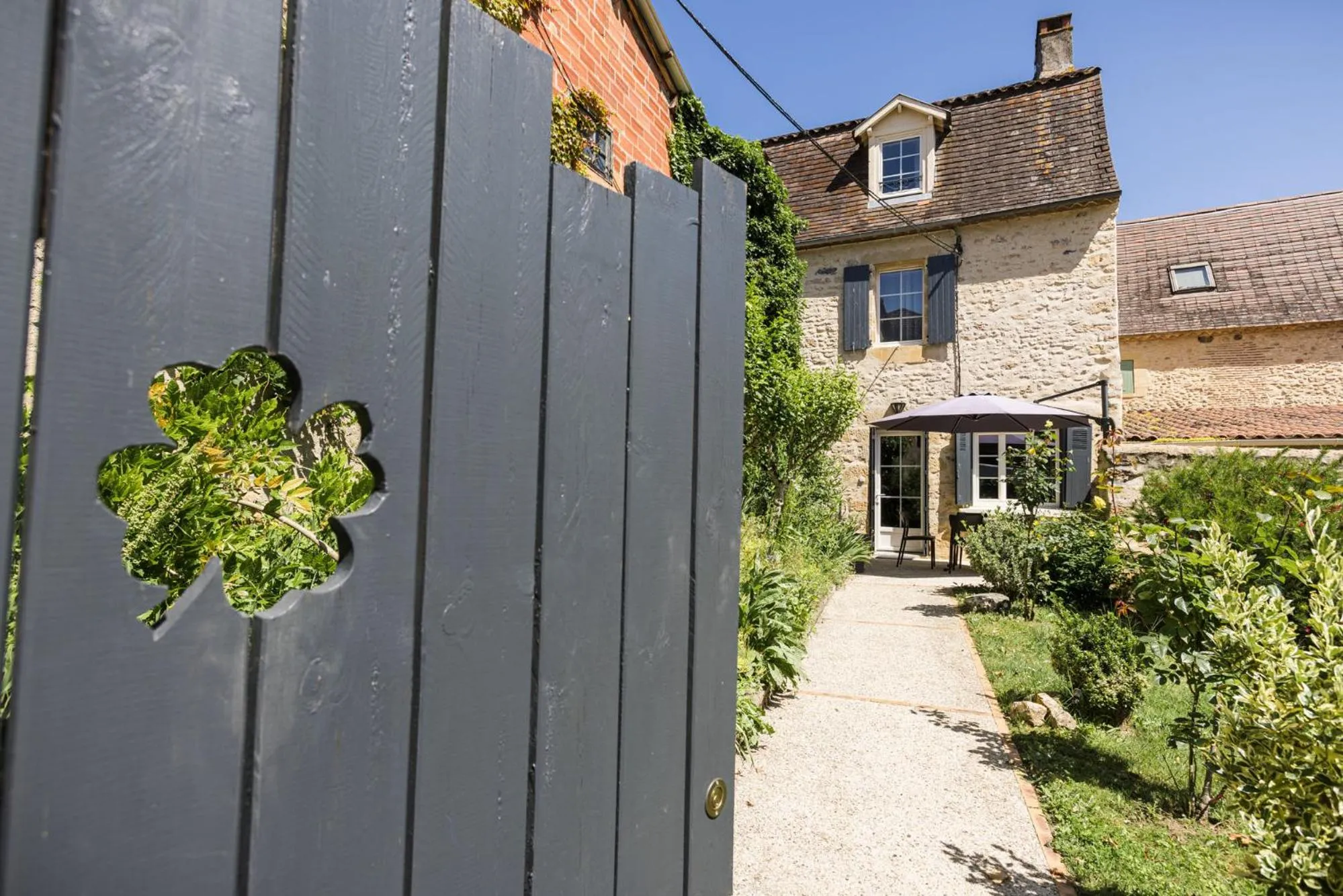 Le Trèfle à Quatre Feuilles