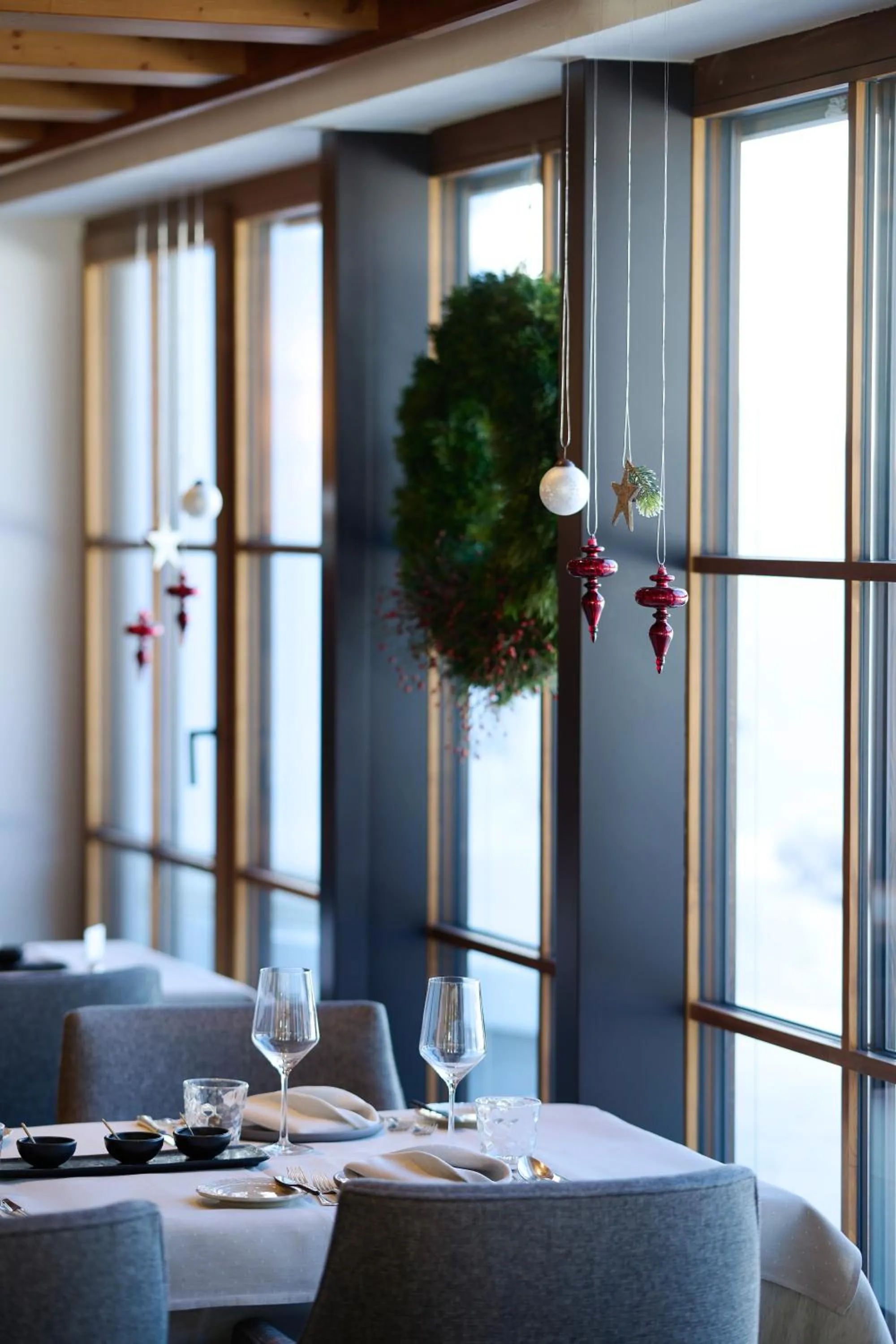 Restaurant/places to eat in Haldenhof