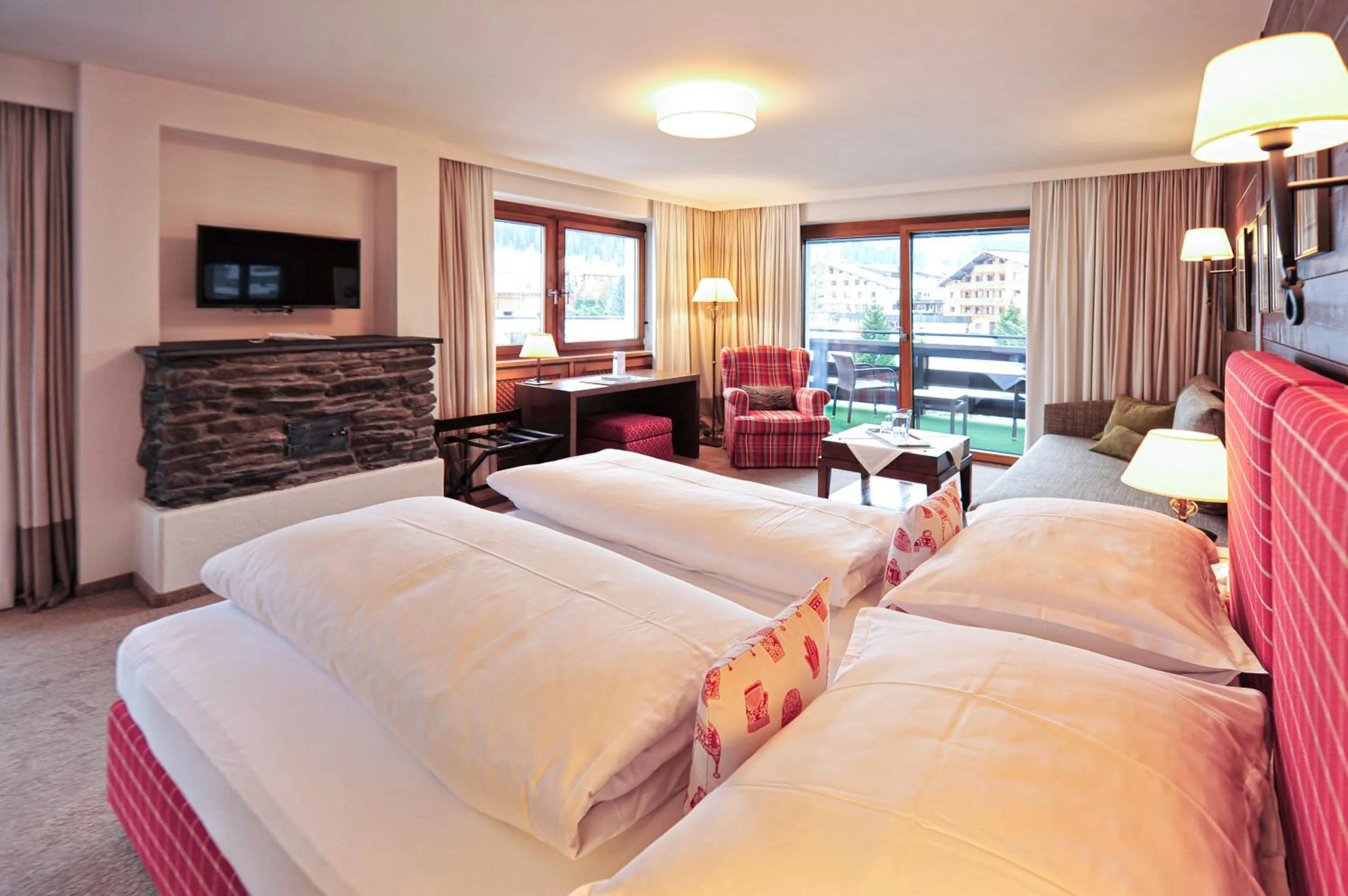 Photo of the whole room, Bed in Haldenhof