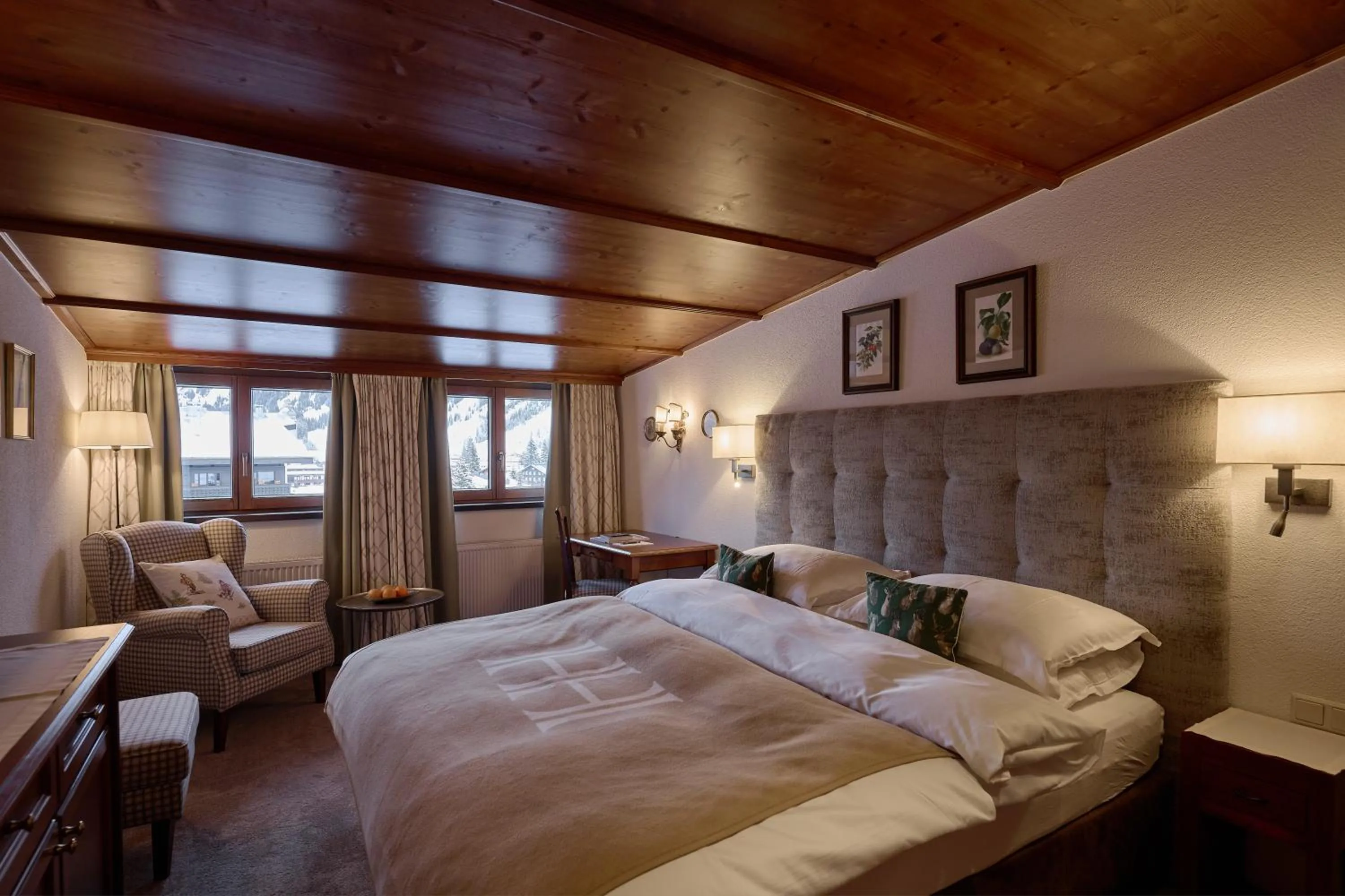 Photo of the whole room, Bed in Haldenhof