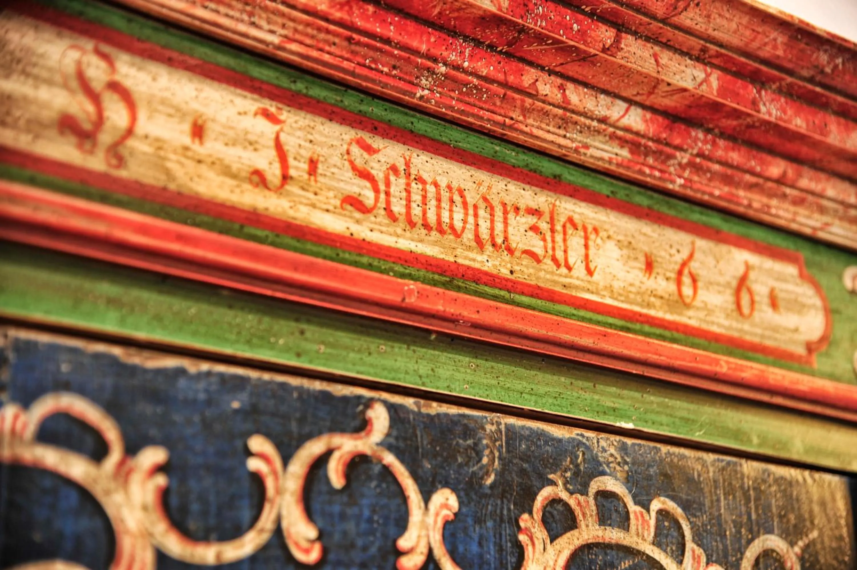 Logo/Certificate/Sign in Haldenhof