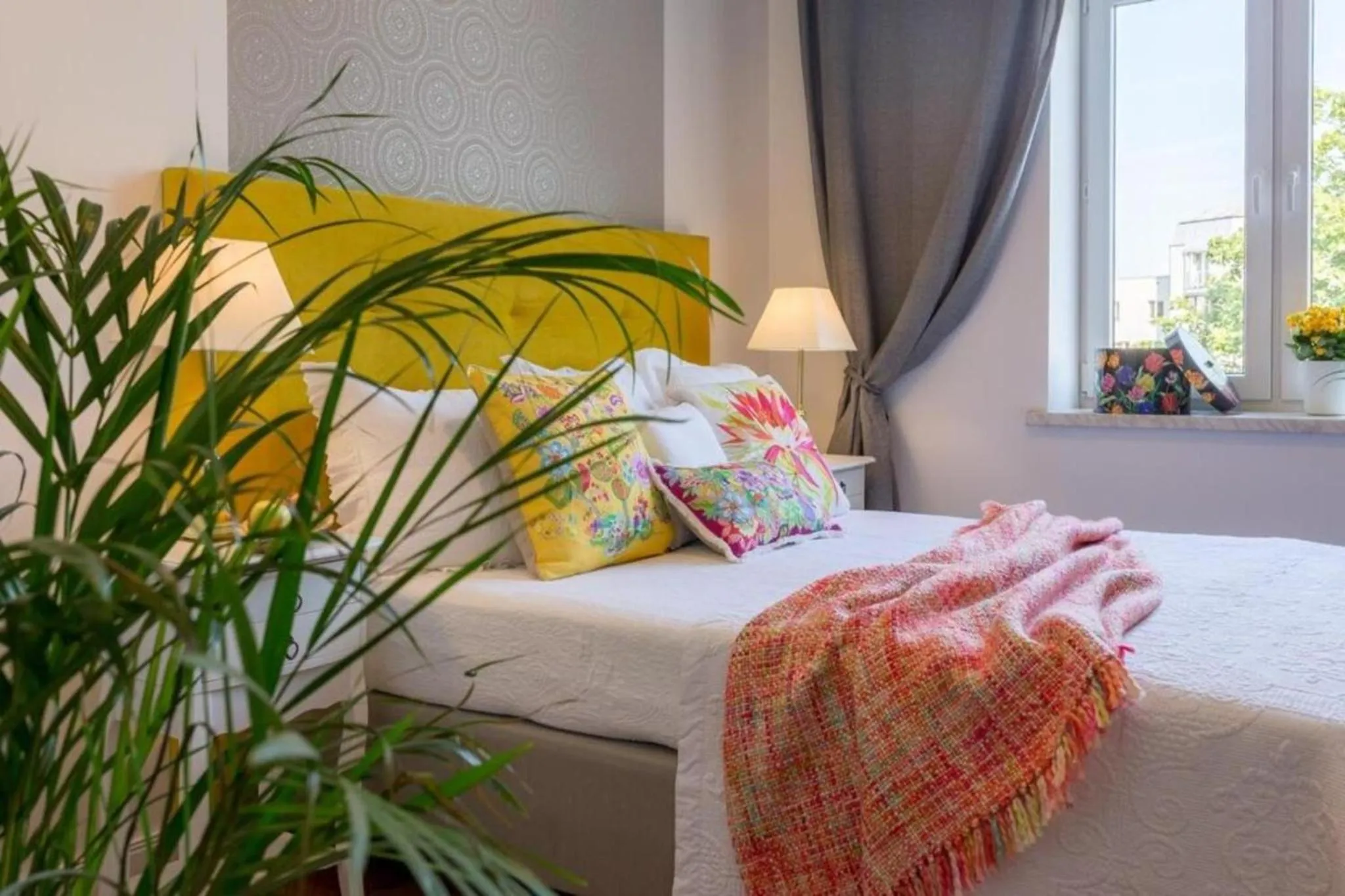 Bed in Between Old Town and Kazimierz