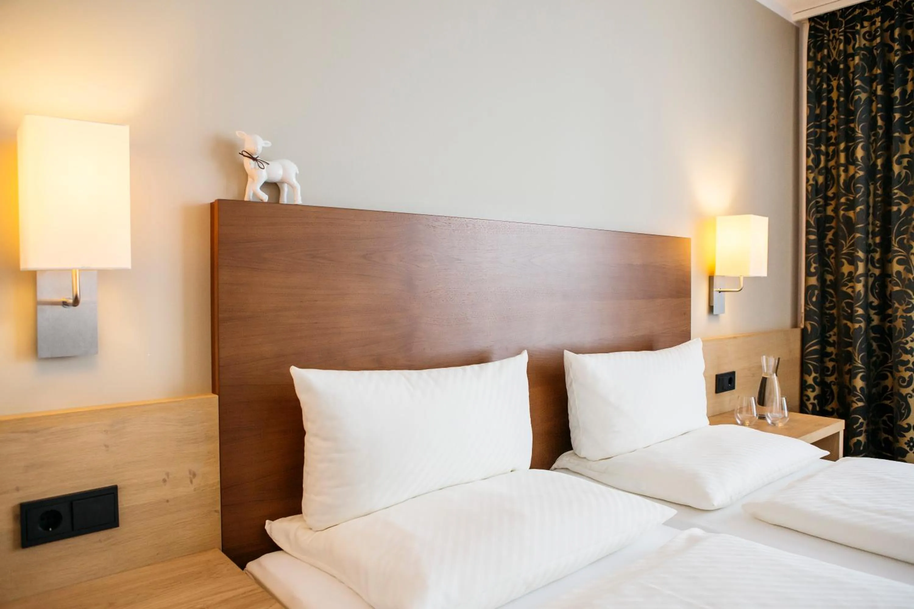 Photo of the whole room, Bed in Hotel Gasthof Lamm