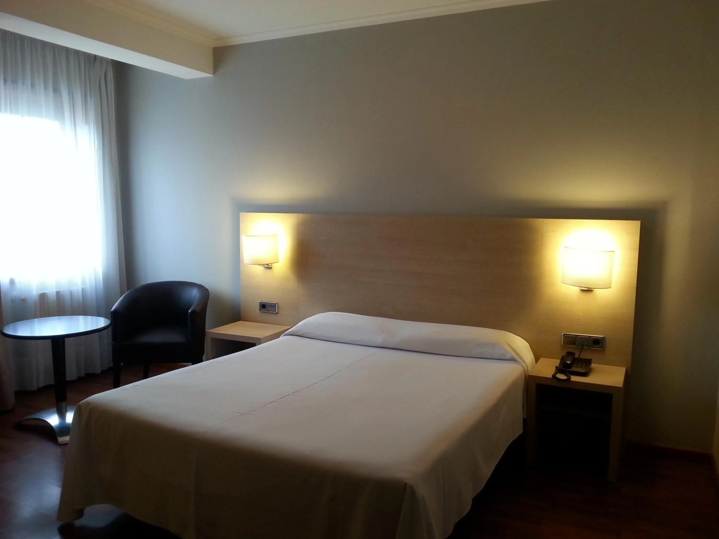 Bed in Hotel Valencia