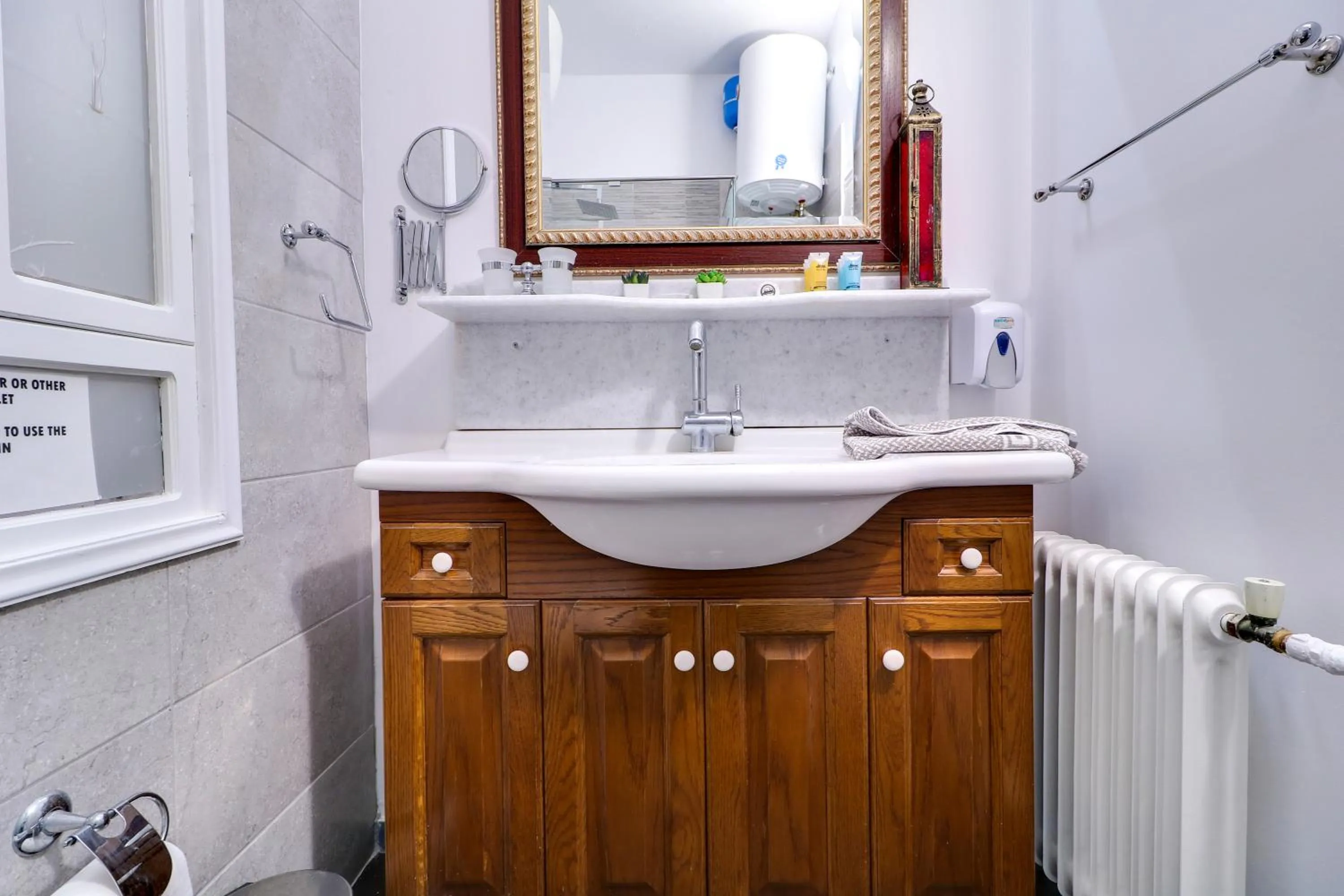 Bathroom in Plaka Elegant Apartment