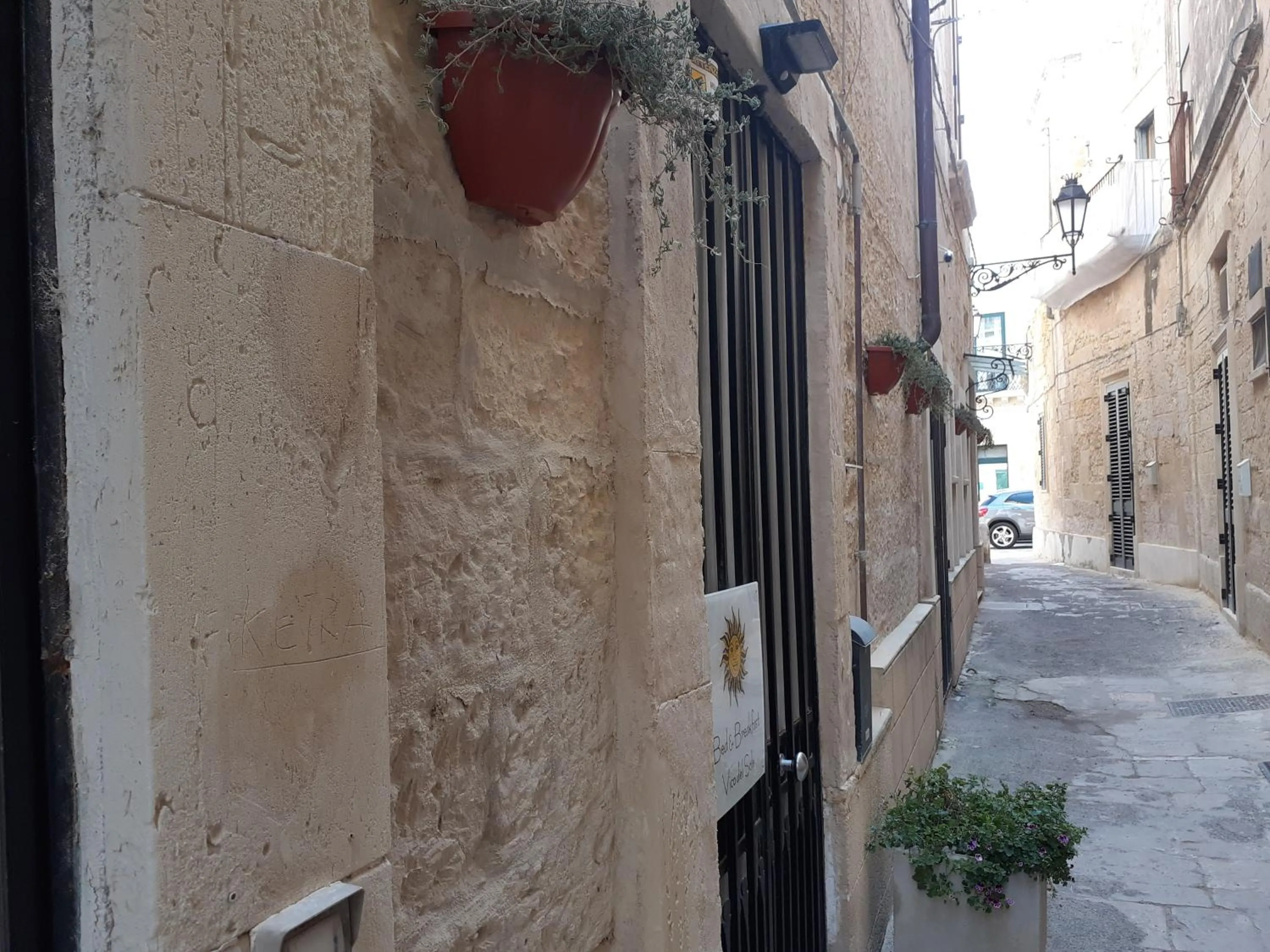 Facade/entrance in Vico del Sole b&b