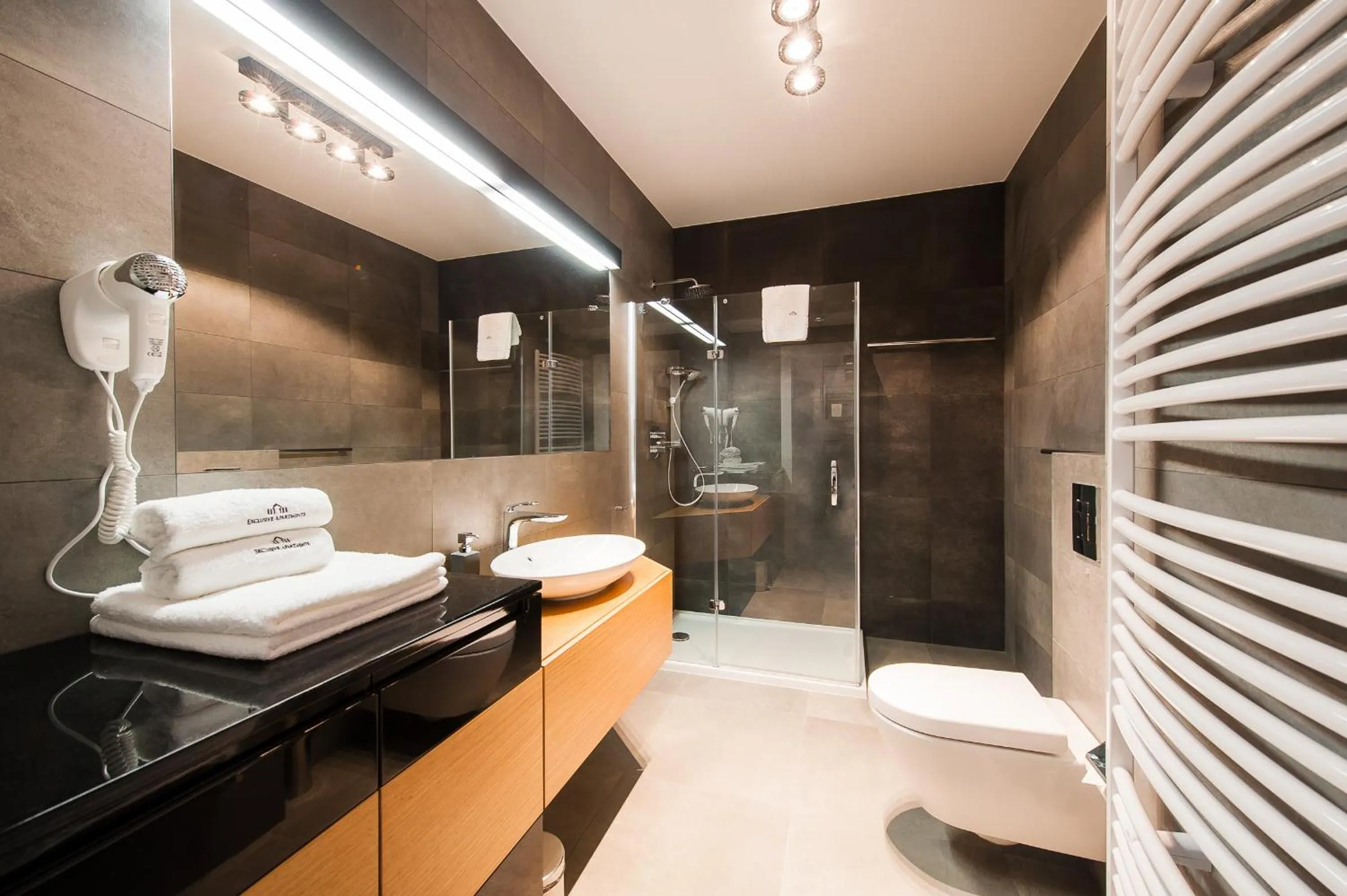 Shower in EXCLUSIVE Aparthotel