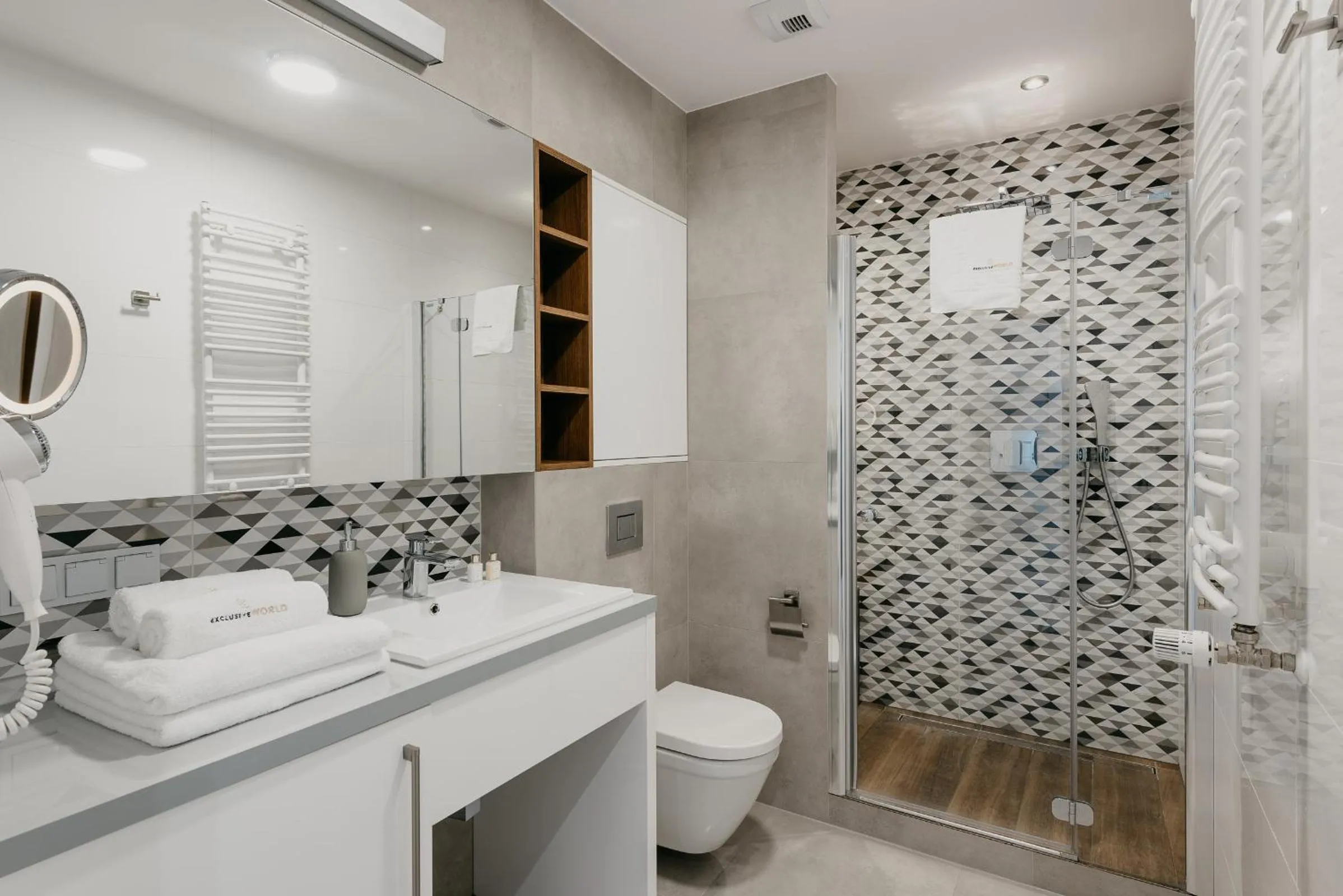 Shower in EXCLUSIVE Aparthotel
