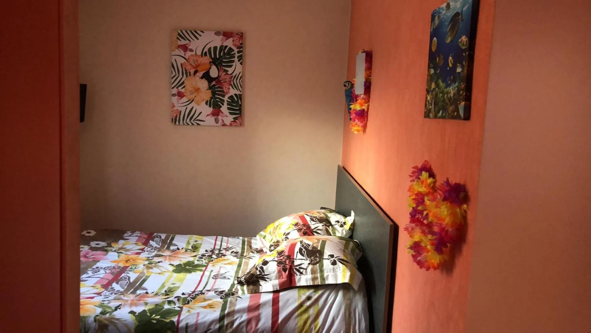 Bedroom in Hôtel Le Bambi