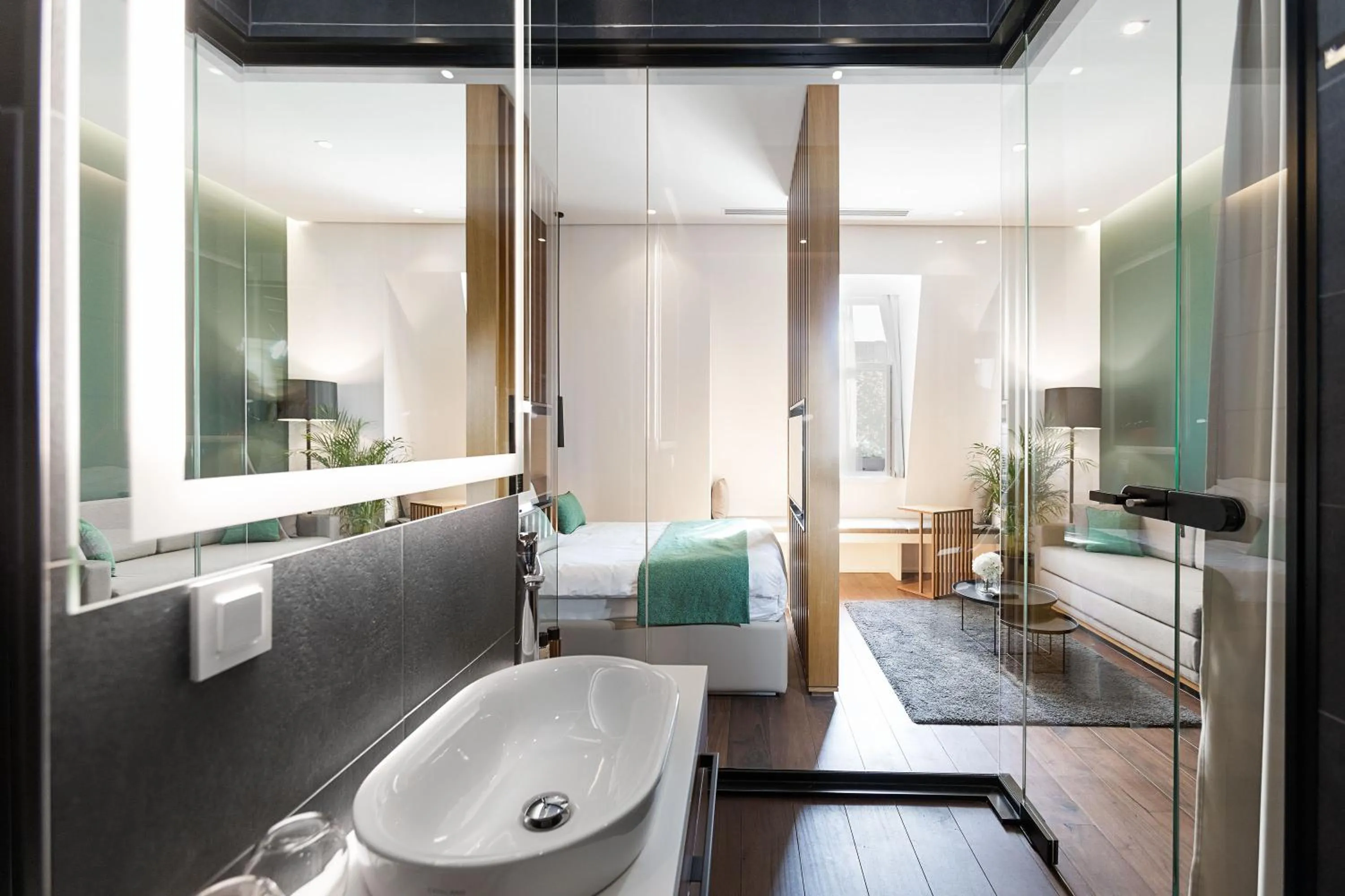 Bathroom in Dominic Smart & Luxury Suites - Parliament