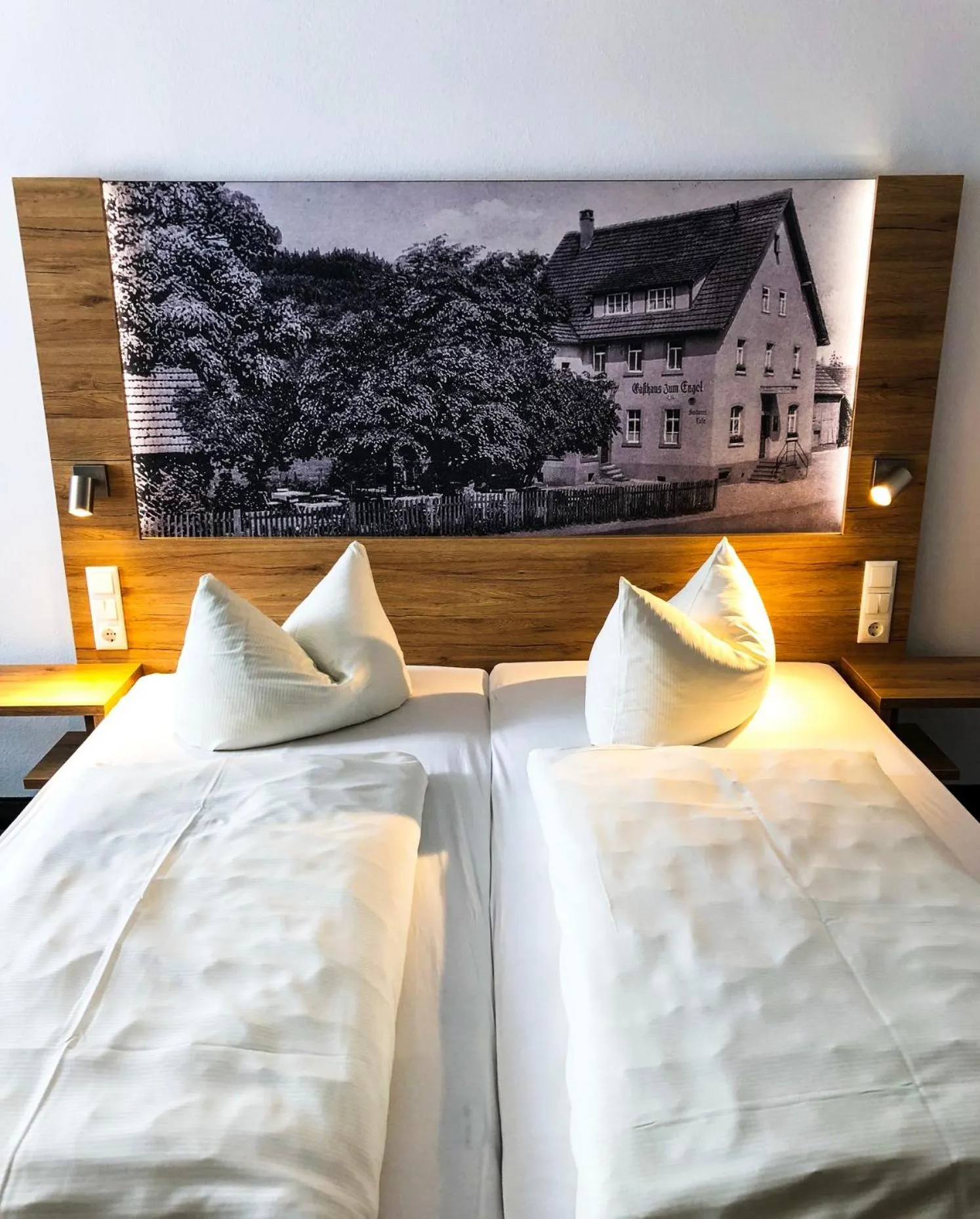 Bed in Hotel zum Engel
