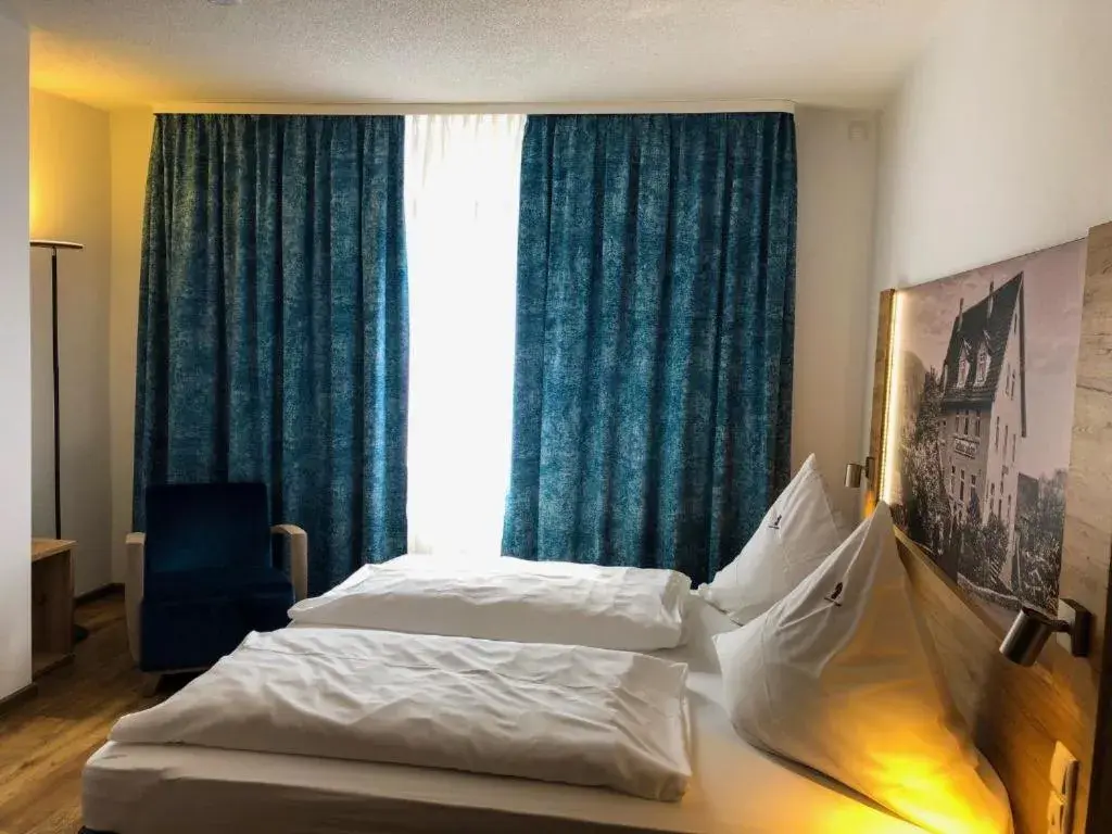 Double Room in Hotel zum Engel Double Room in Hotel zum Engel