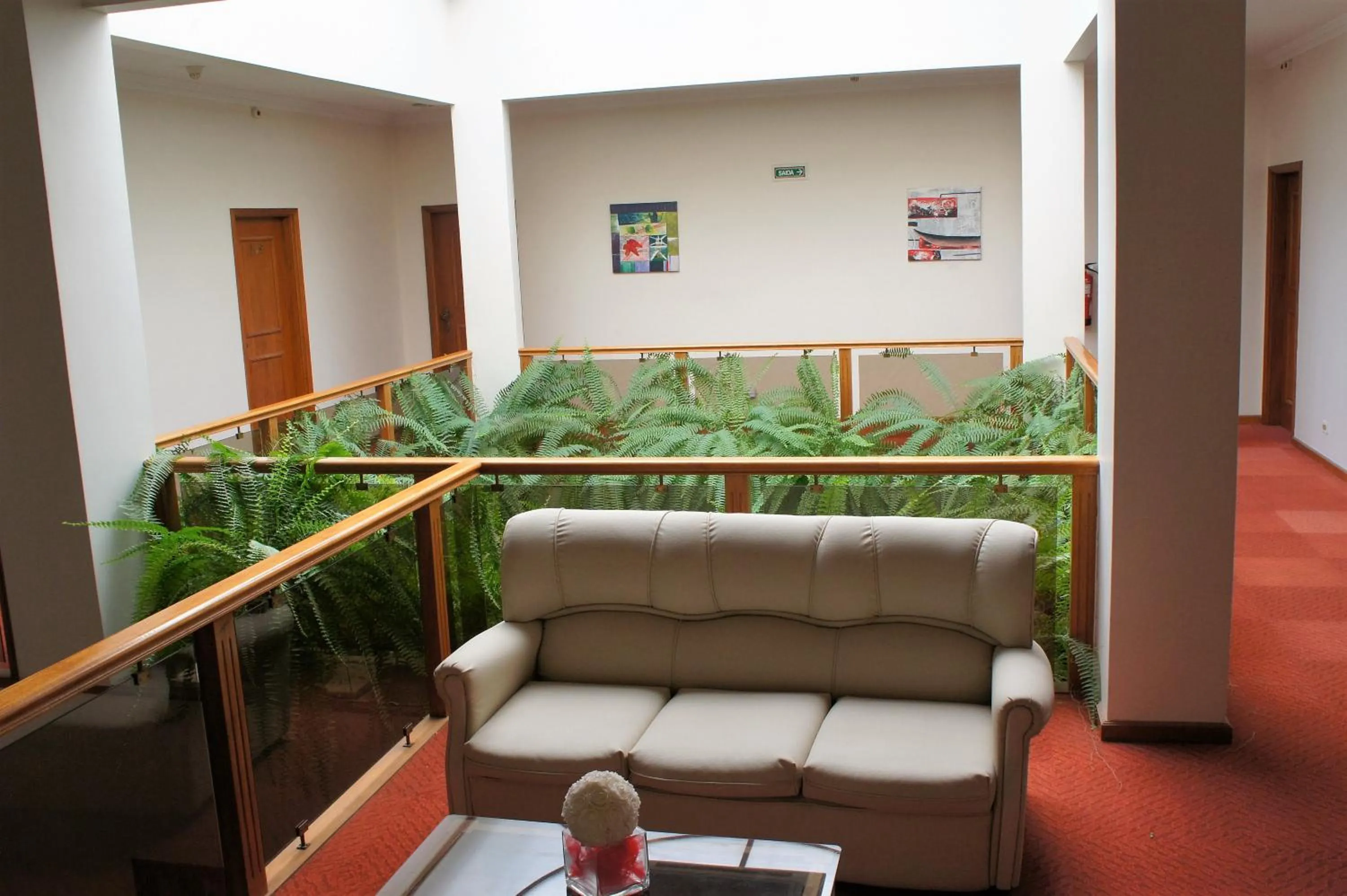 Seating area in Hotel Contriz