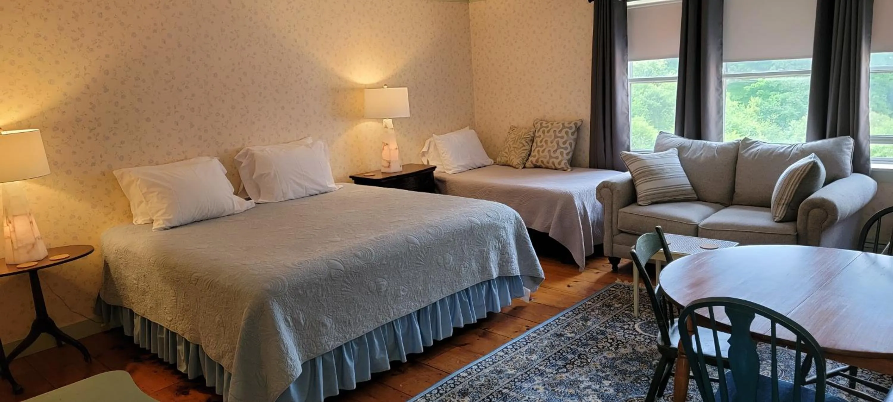 Bedroom, Bed in Hawks House Inn