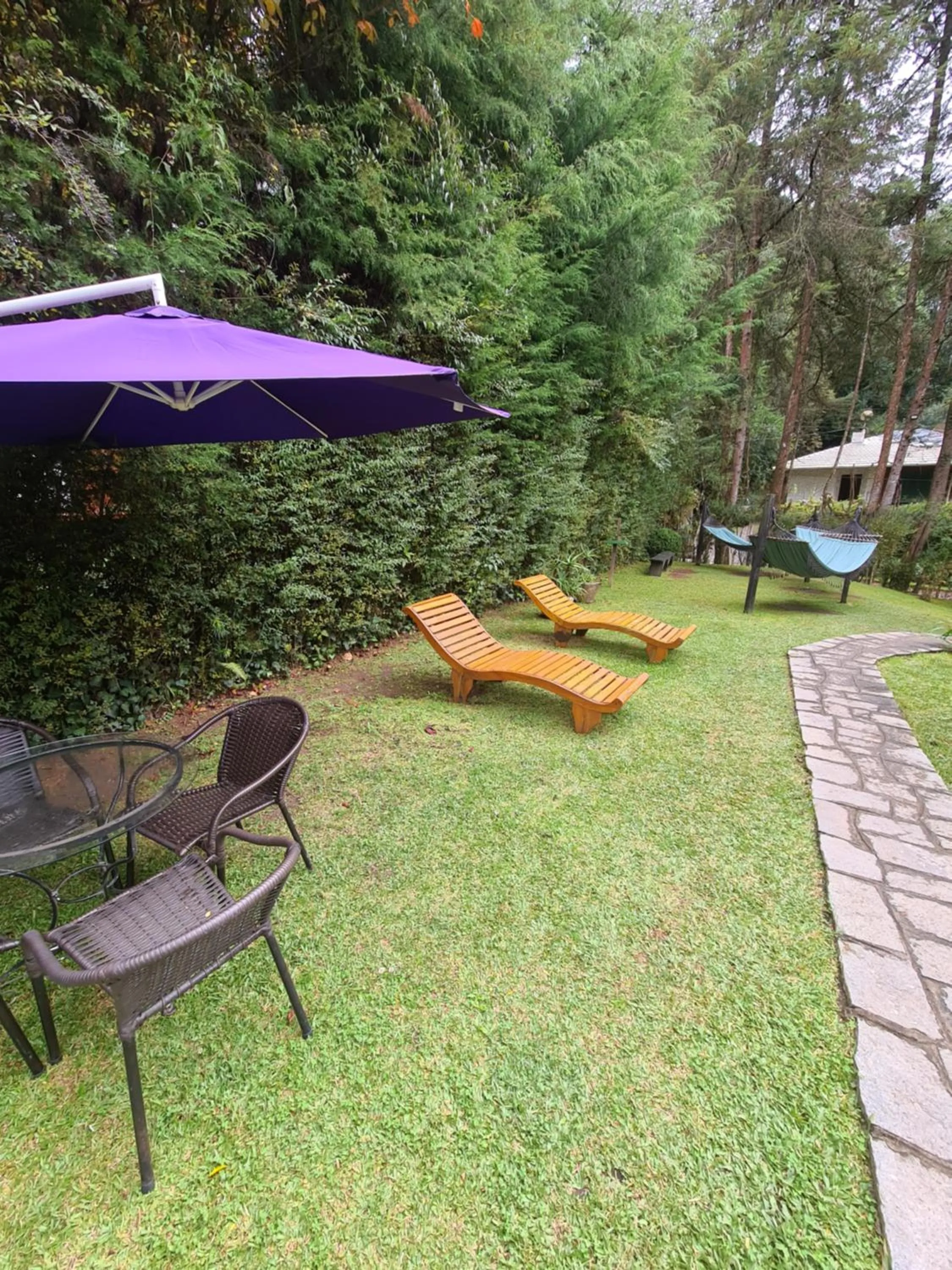 Garden in Pousada Casa Mantiqueira - Próxima ao Capivarí e opções de Hidromassagem