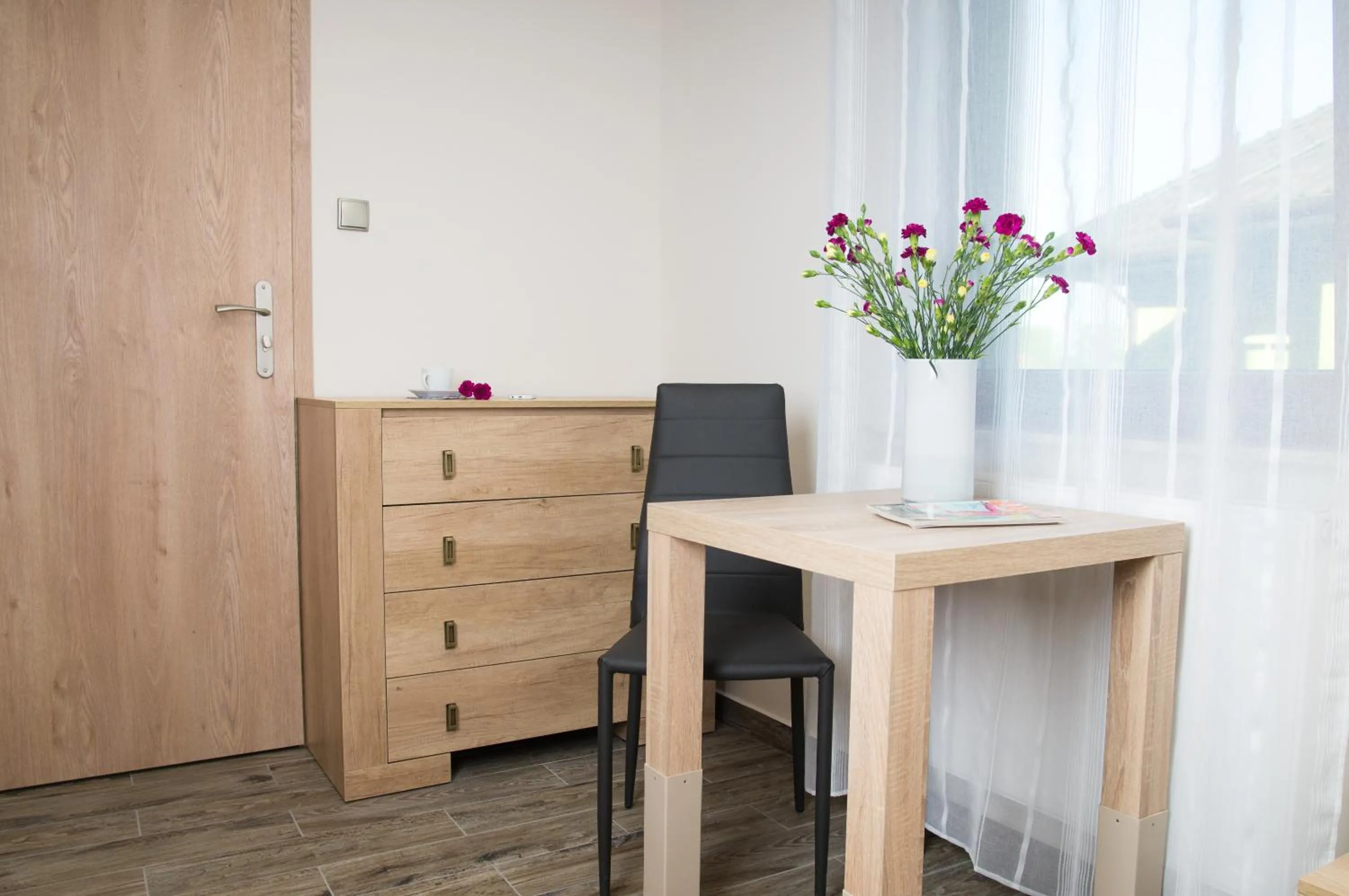 Photo of the whole room in Dom Wakacyjny ODSAPKA