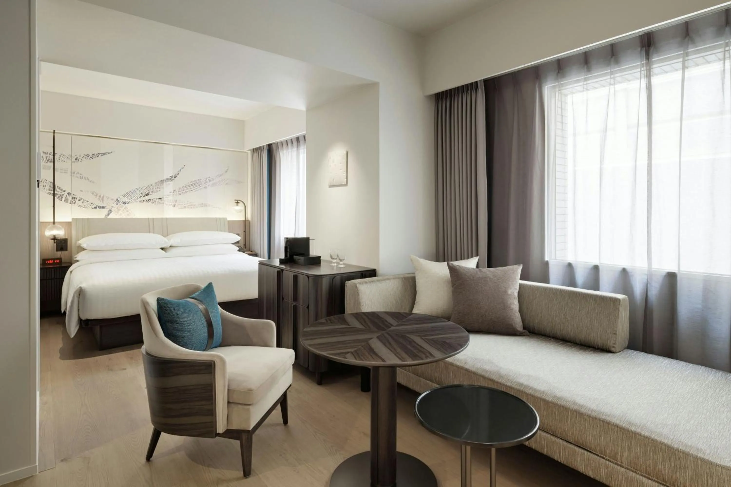 Photo of the whole room, Bed in Courtyard by Marriott Tokyo Ginza Hotel