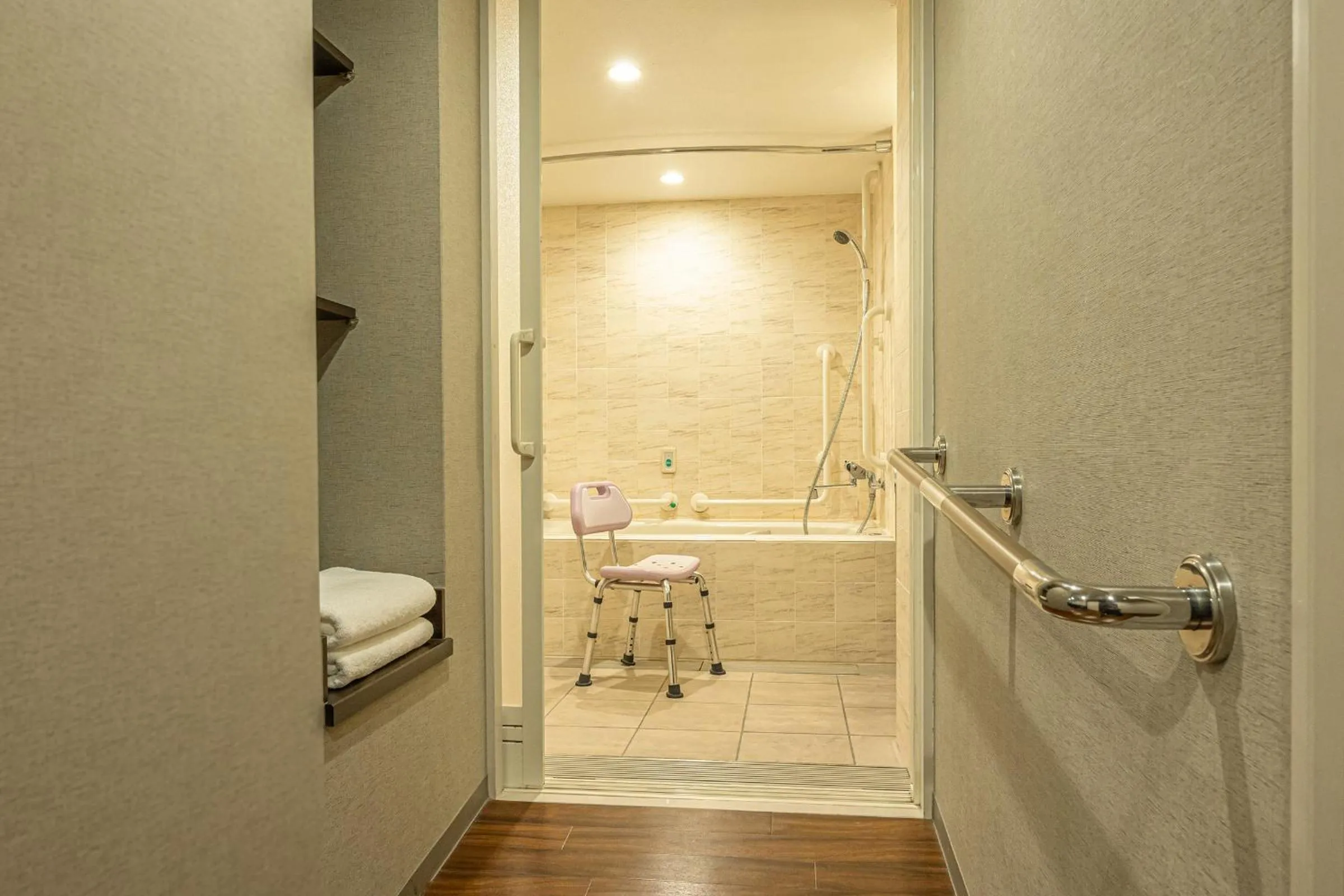 Photo of the whole room in ANA Crowne Plaza Fukuoka by IHG