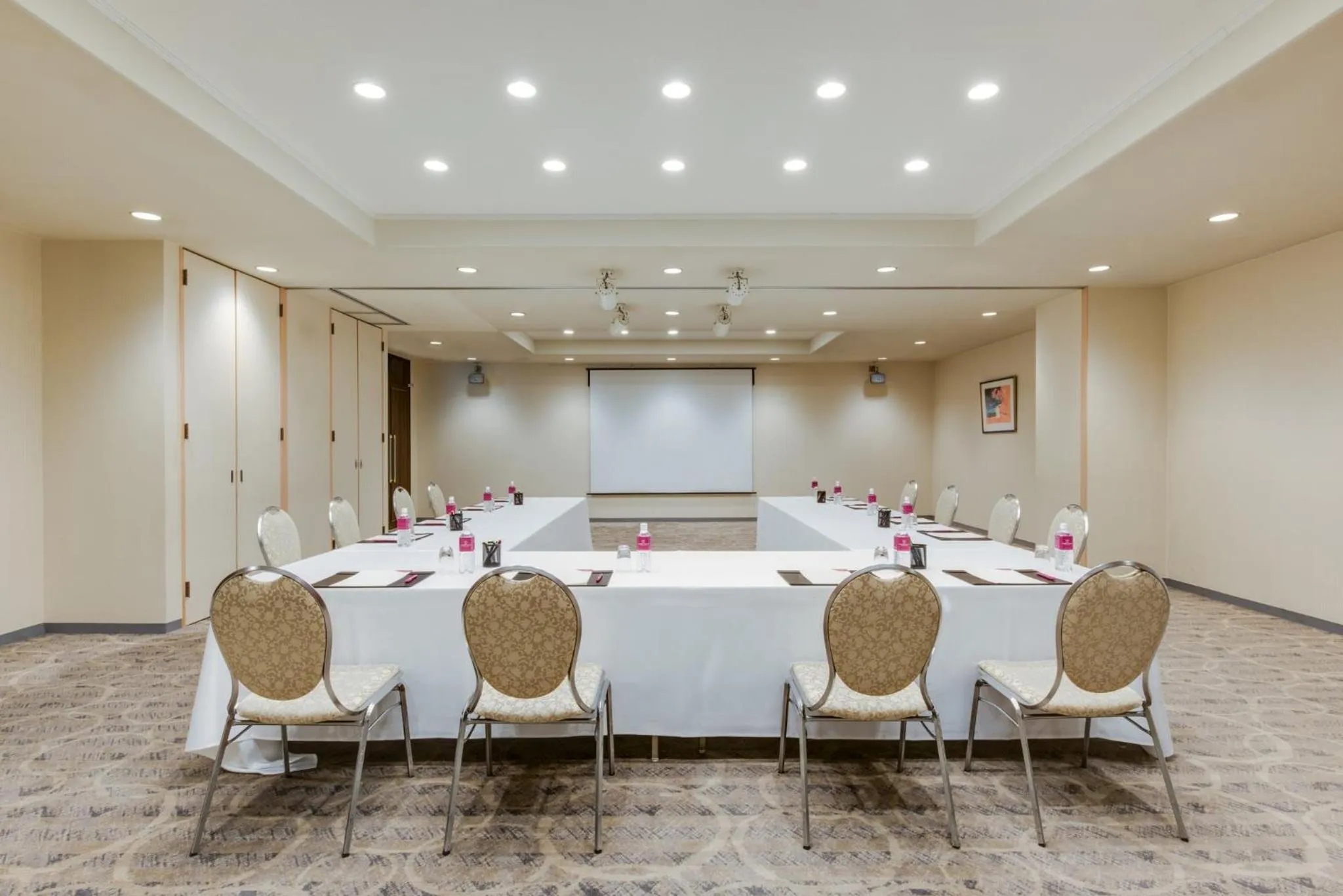 Meeting/conference room in ANA Crowne Plaza Fukuoka by IHG