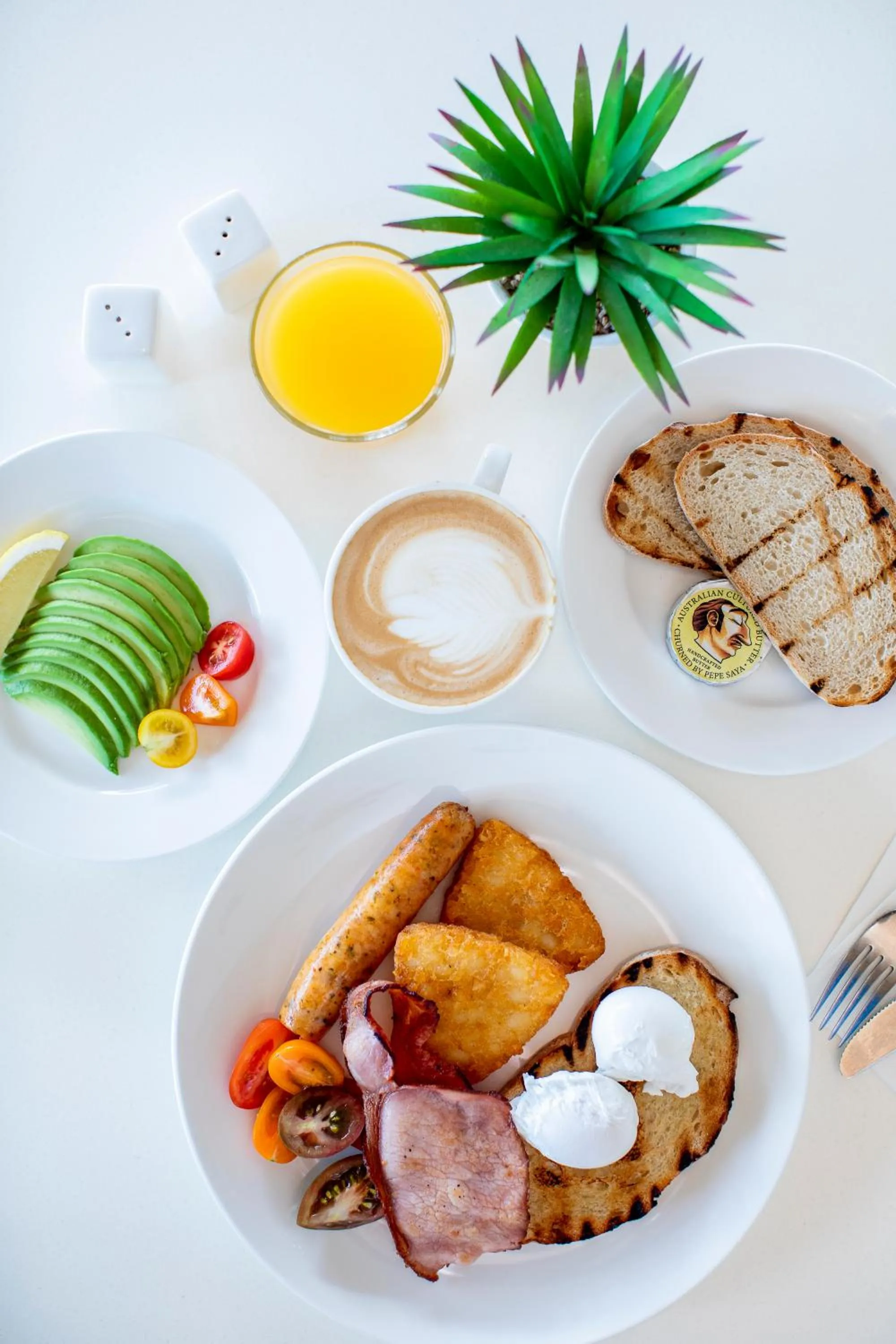 Breakfast in Club Wyndham Airlie Beach