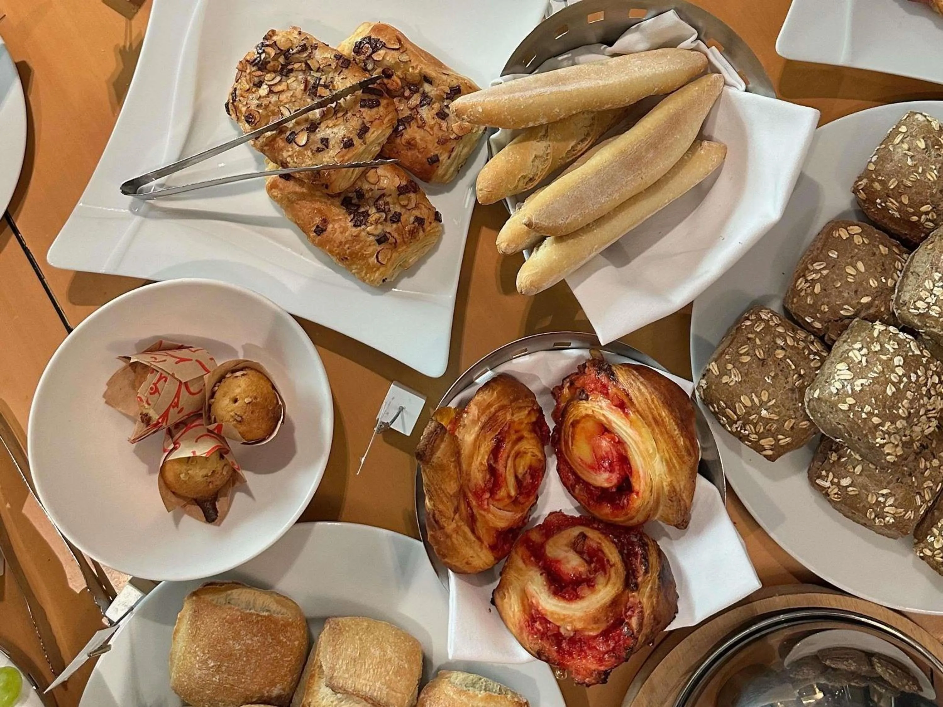 Breakfast in Park Hotel Grenoble - MGallery Collection