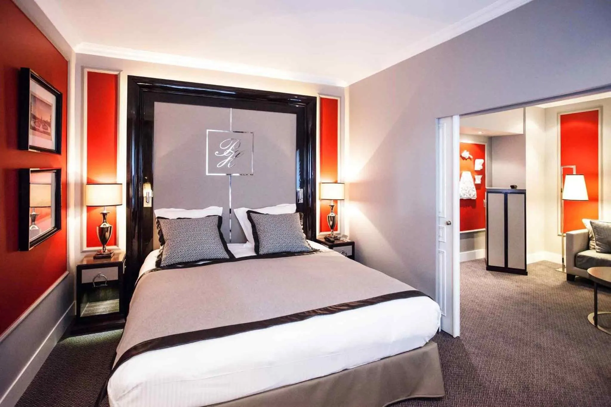 Photo of the whole room, Bed in Park Hotel Grenoble - MGallery Collection