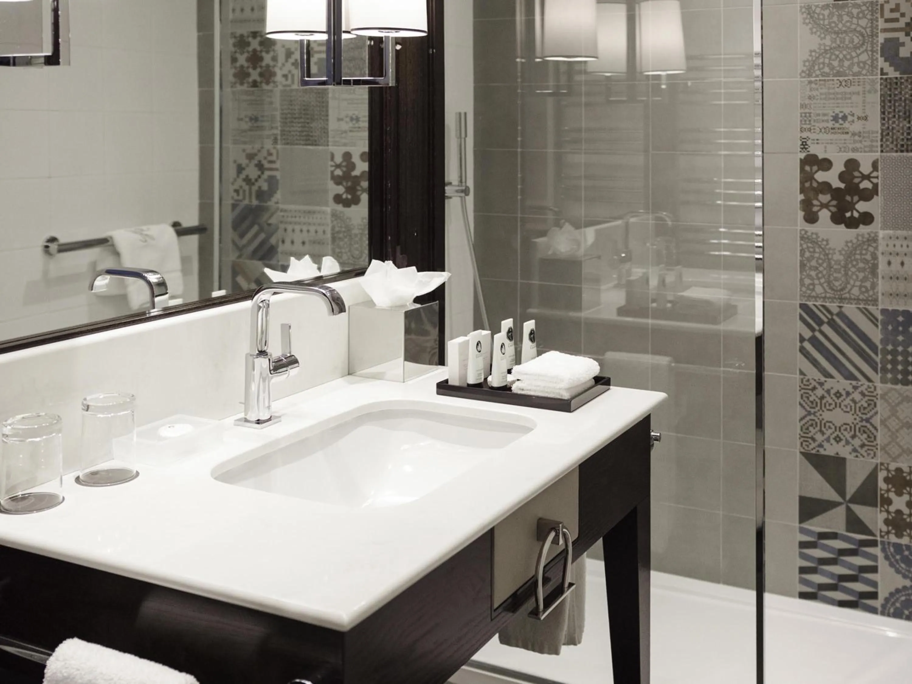 Bedroom in Park Hotel Grenoble - MGallery Collection