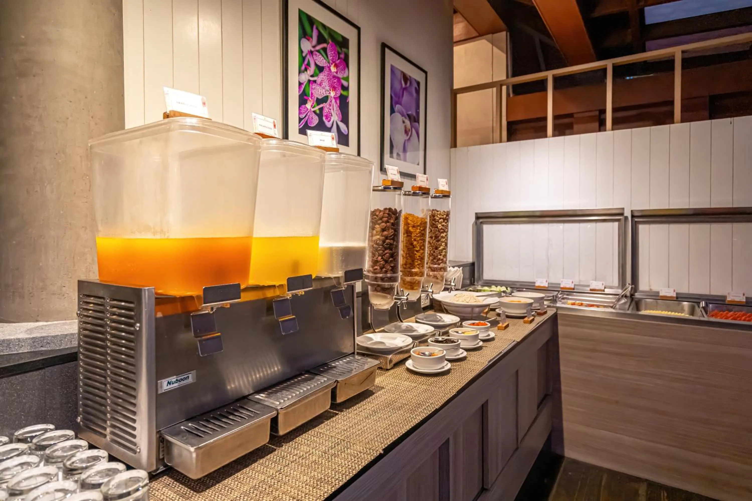 Restaurant/places to eat in Orchidacea Resort - Kata Beach