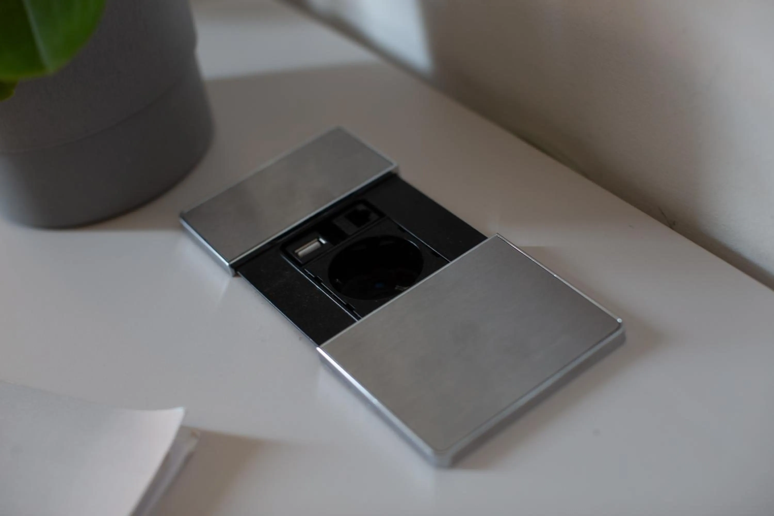 Decorative detail in Suite Inn Catania