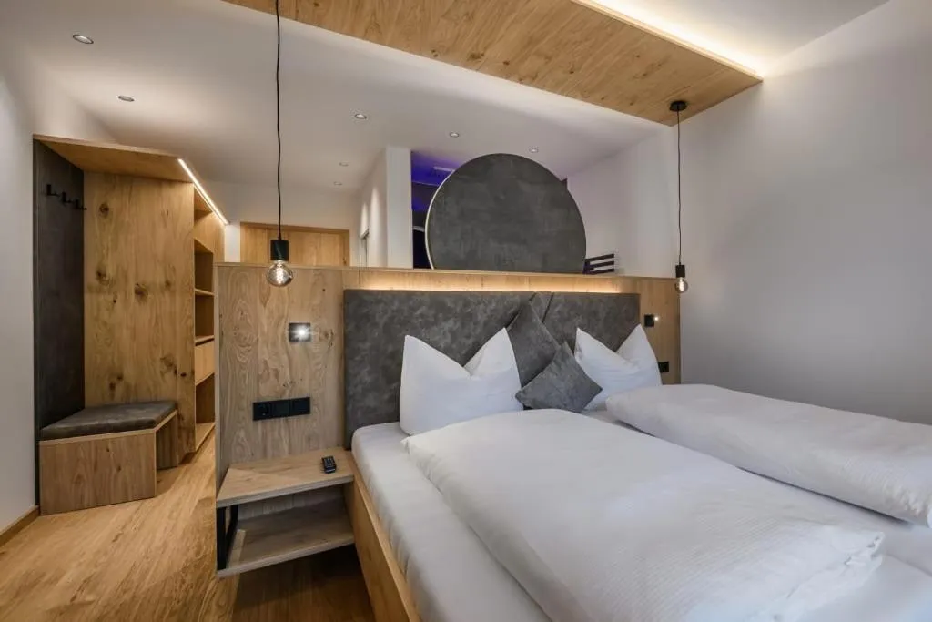 Bed in Hotel Hubertushof