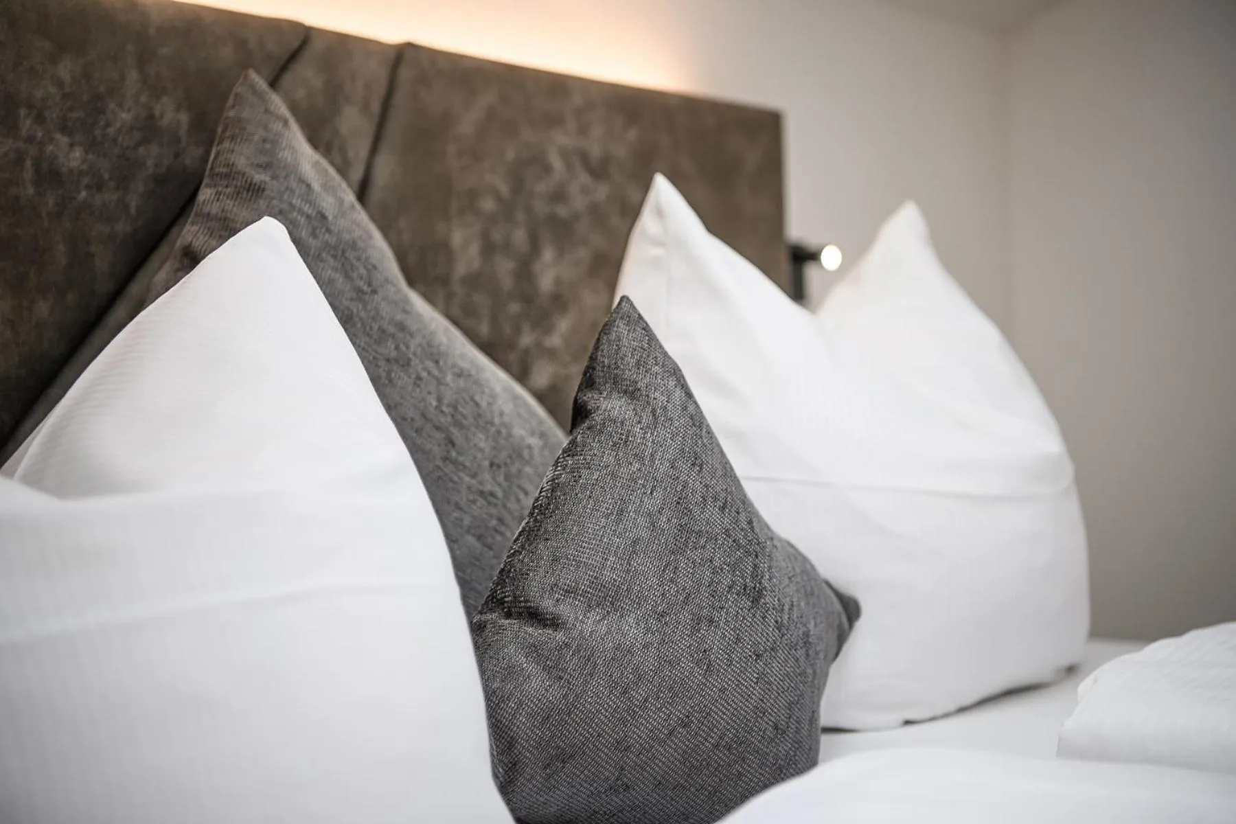 Bed in Hotel Hubertushof