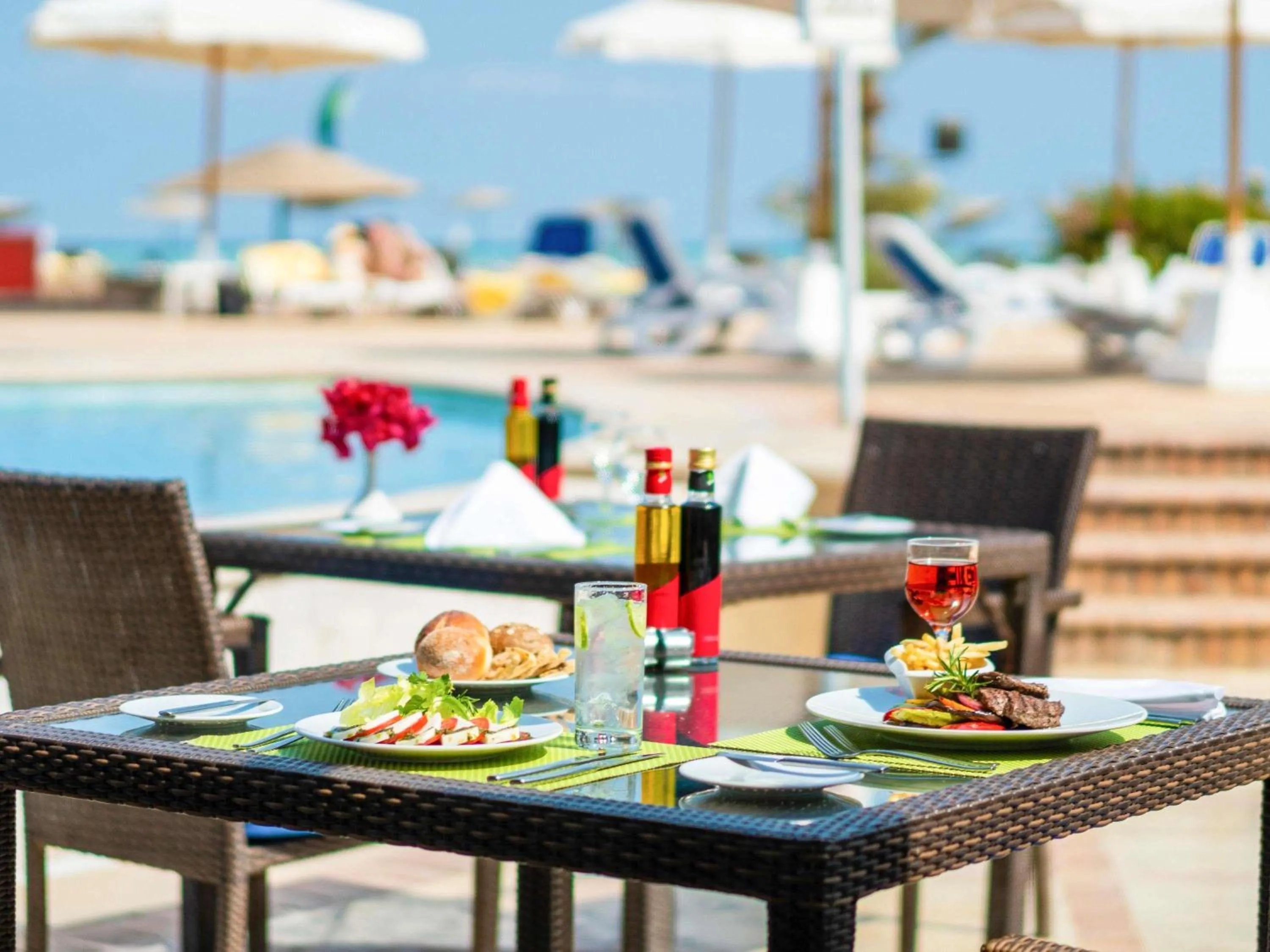 Restaurant/places to eat in Movenpick Resort & Spa El Gouna