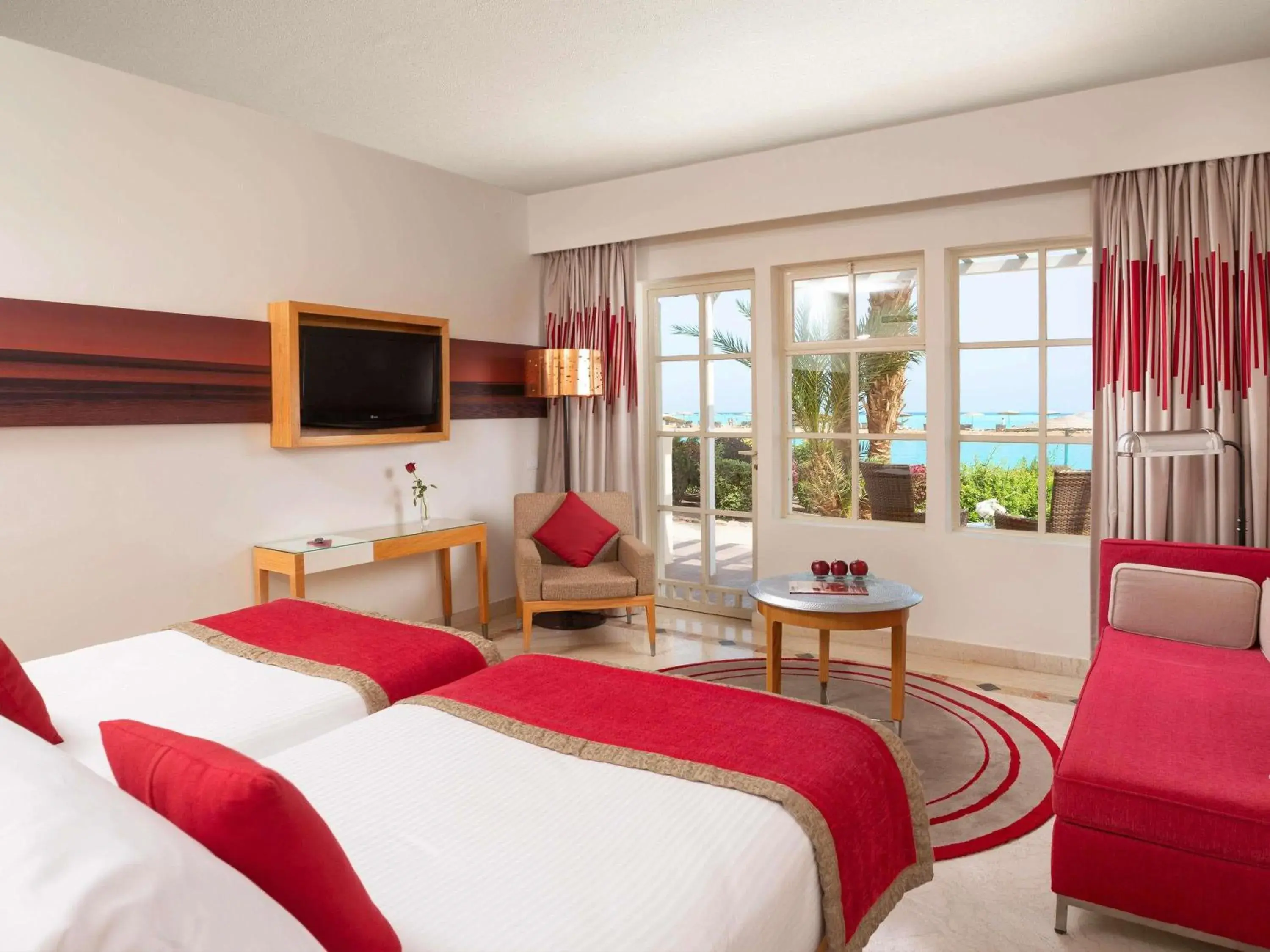 Deluxe Twin Room with Sea View in Movenpick Resort & Spa El Gouna Deluxe Twin Room with Sea View in Movenpick Resort & Spa El Gouna