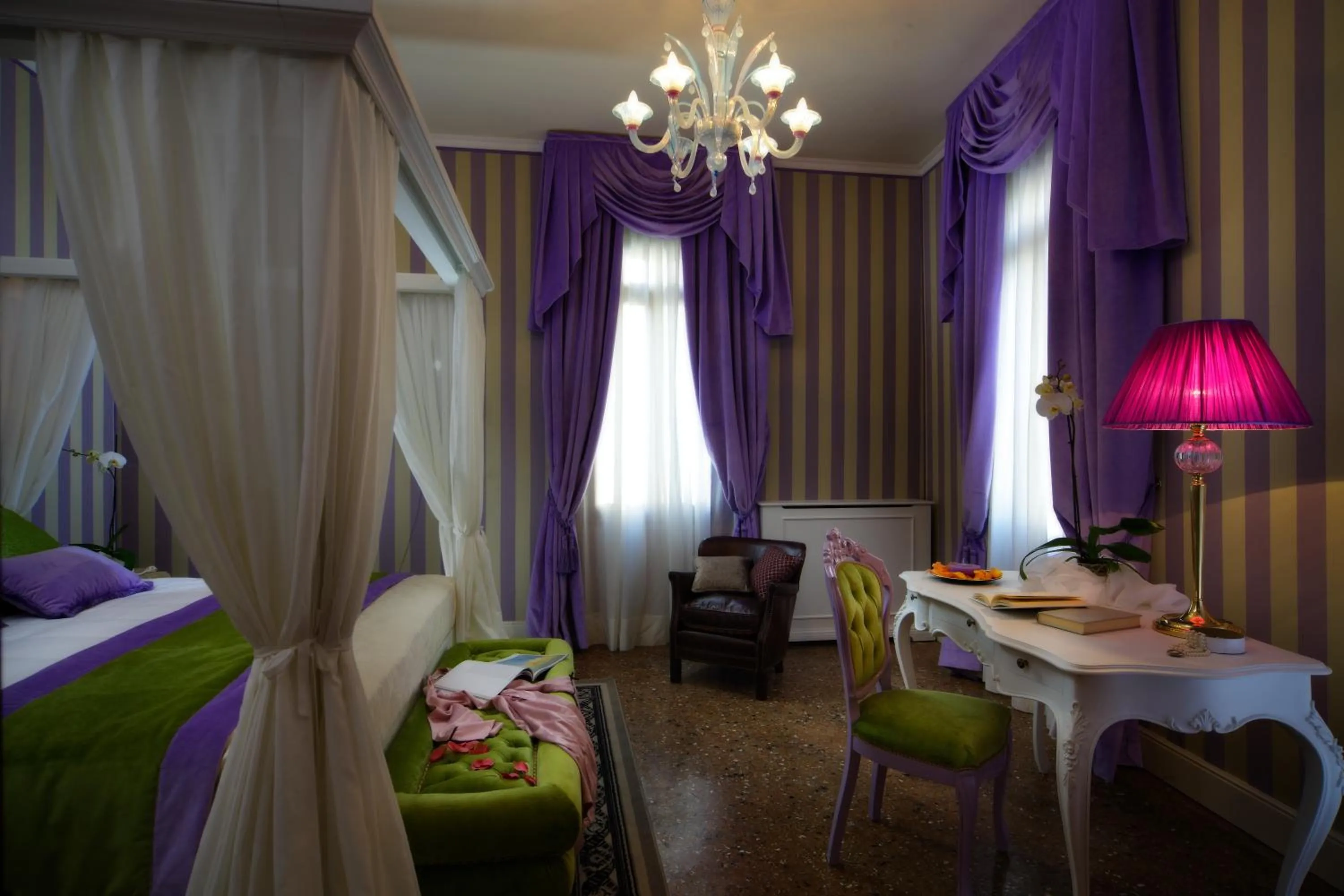 Photo of the whole room in Ad Place Venice