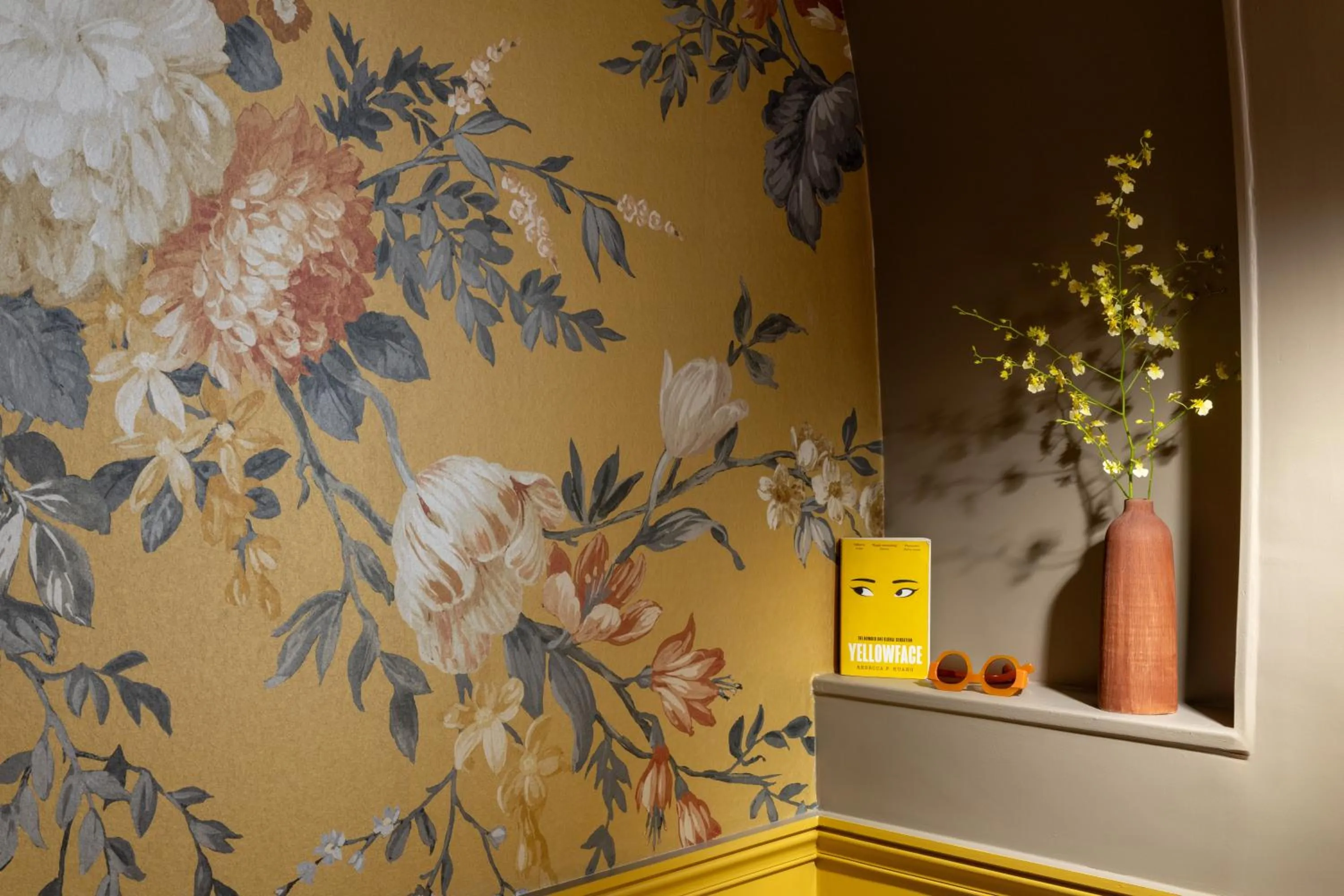 Decorative detail in Welcome Hotel