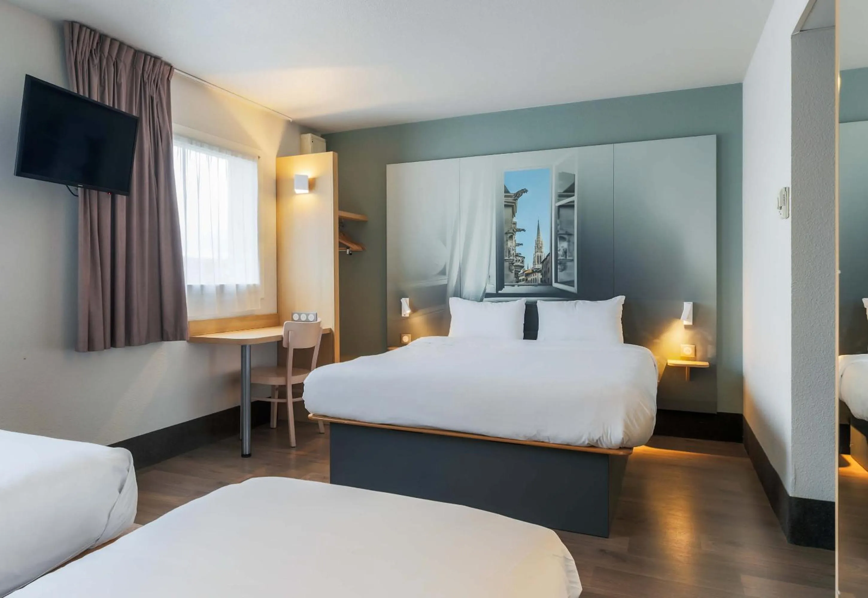 Bedroom, Bed in B&B HOTEL Nancy Frouard