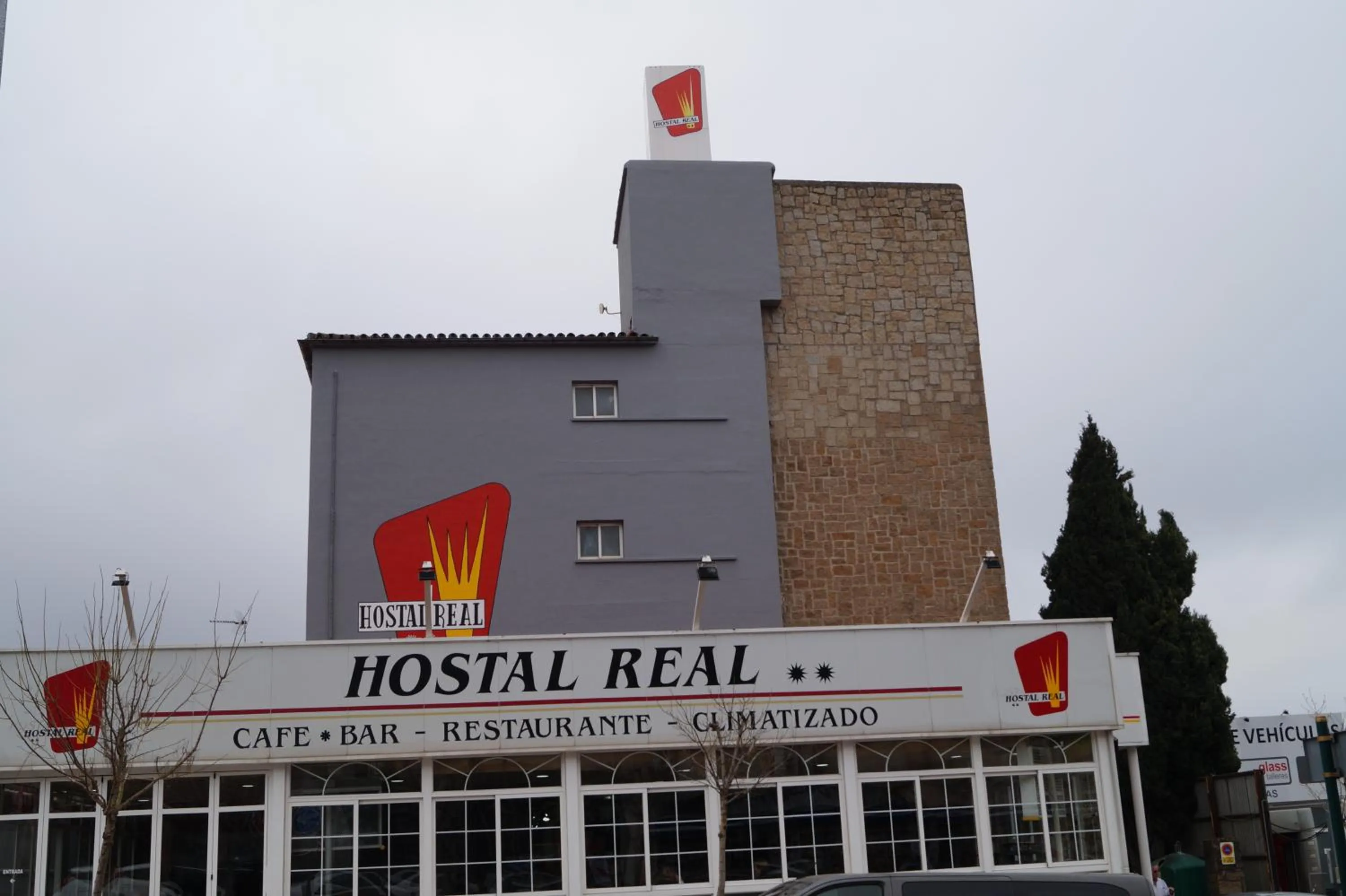 Property building in Hostal Real