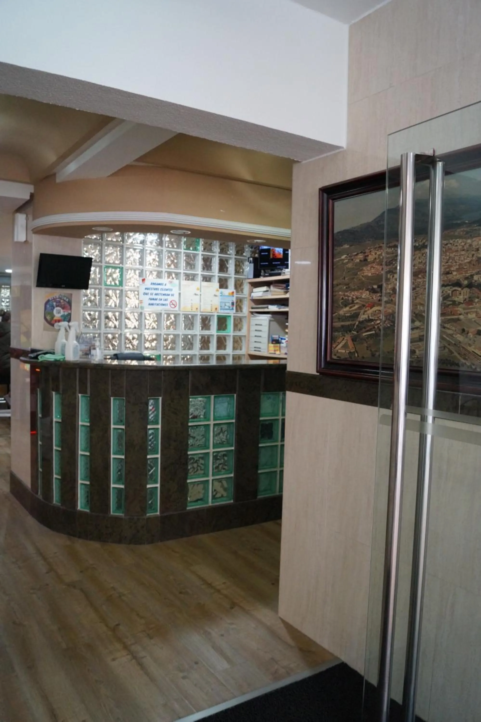 Lobby or reception in Hostal Real