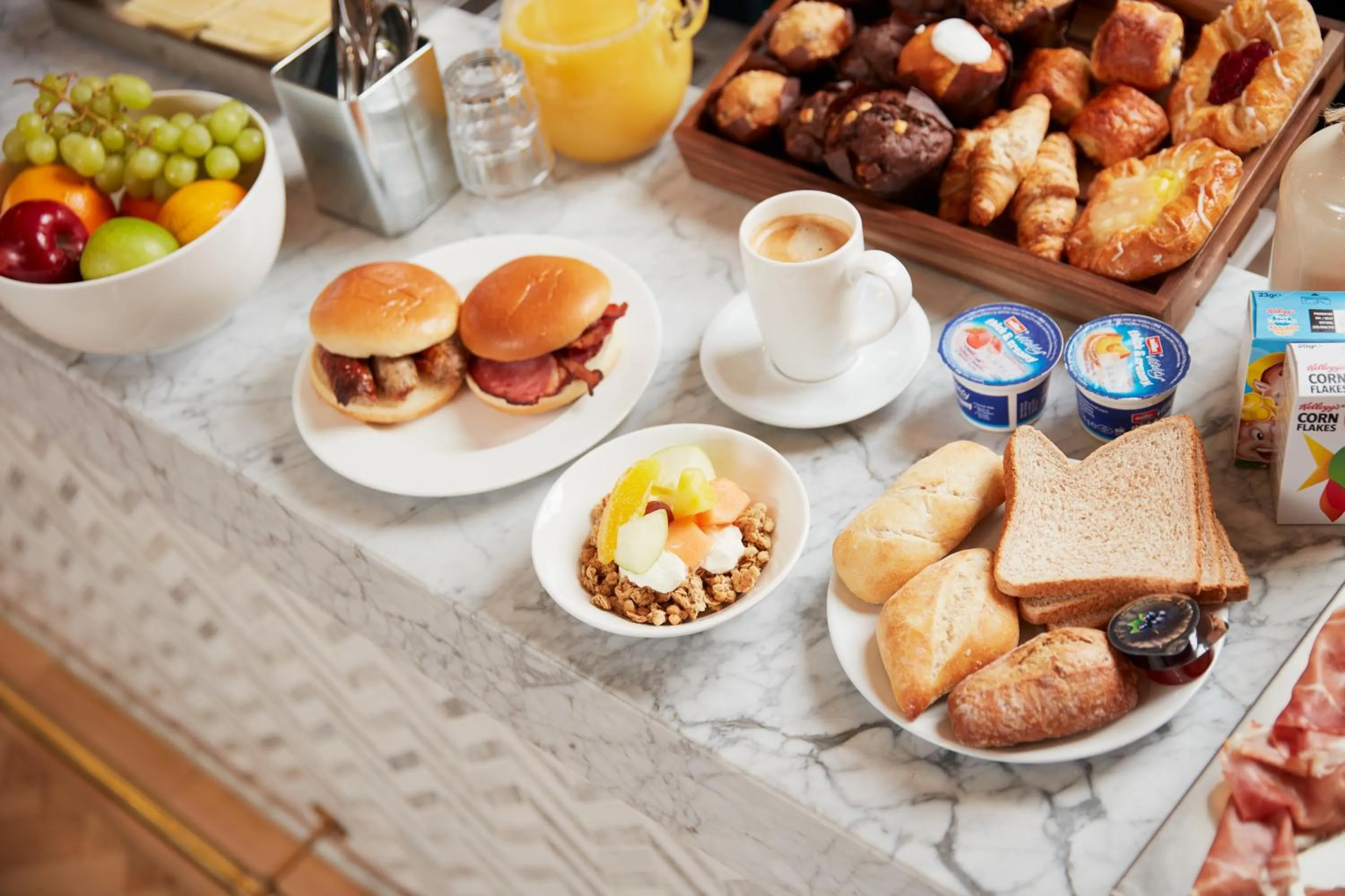 Breakfast in Marlin Waterloo