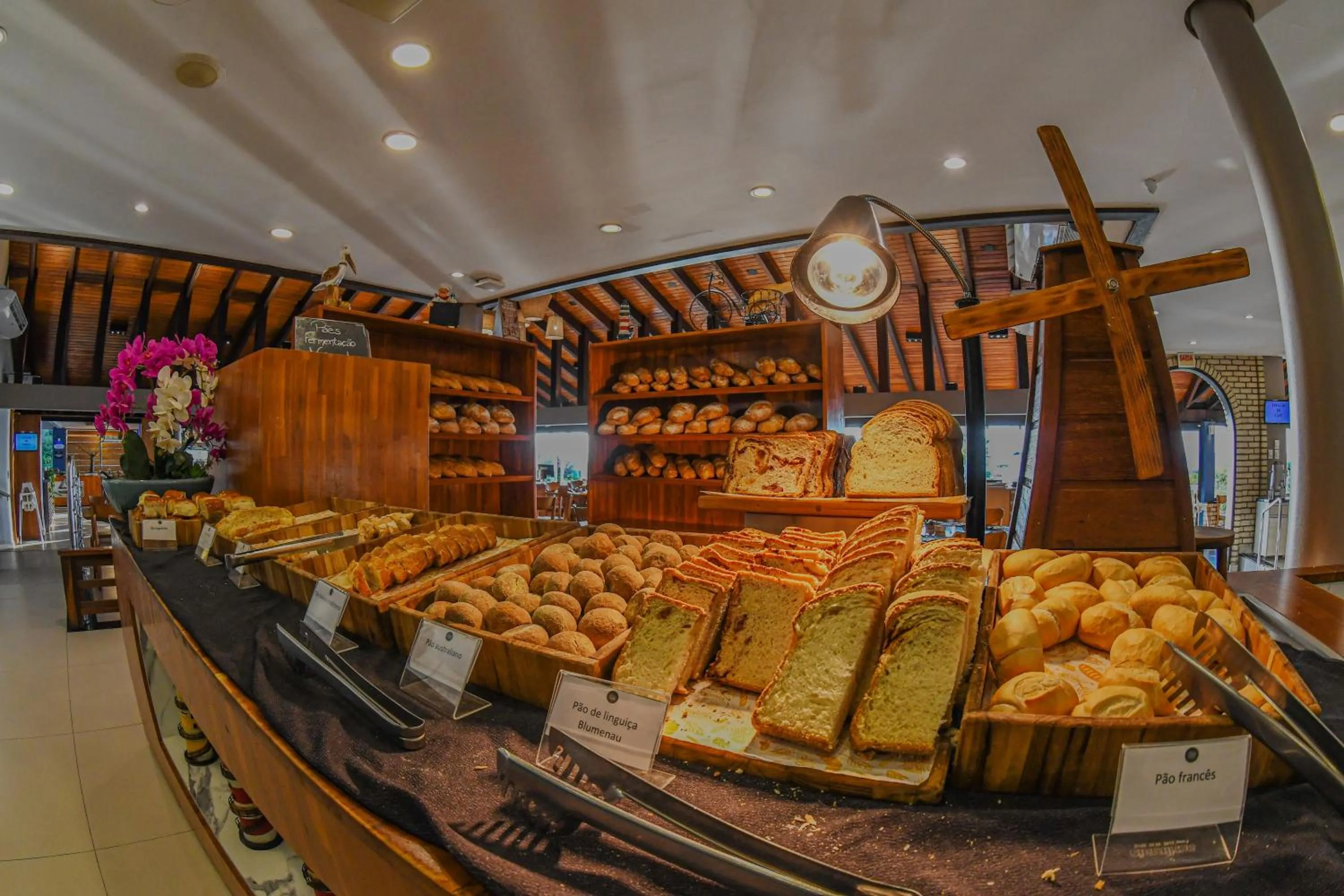 Restaurant/places to eat in Costao do Santinho Resort All Inclusive