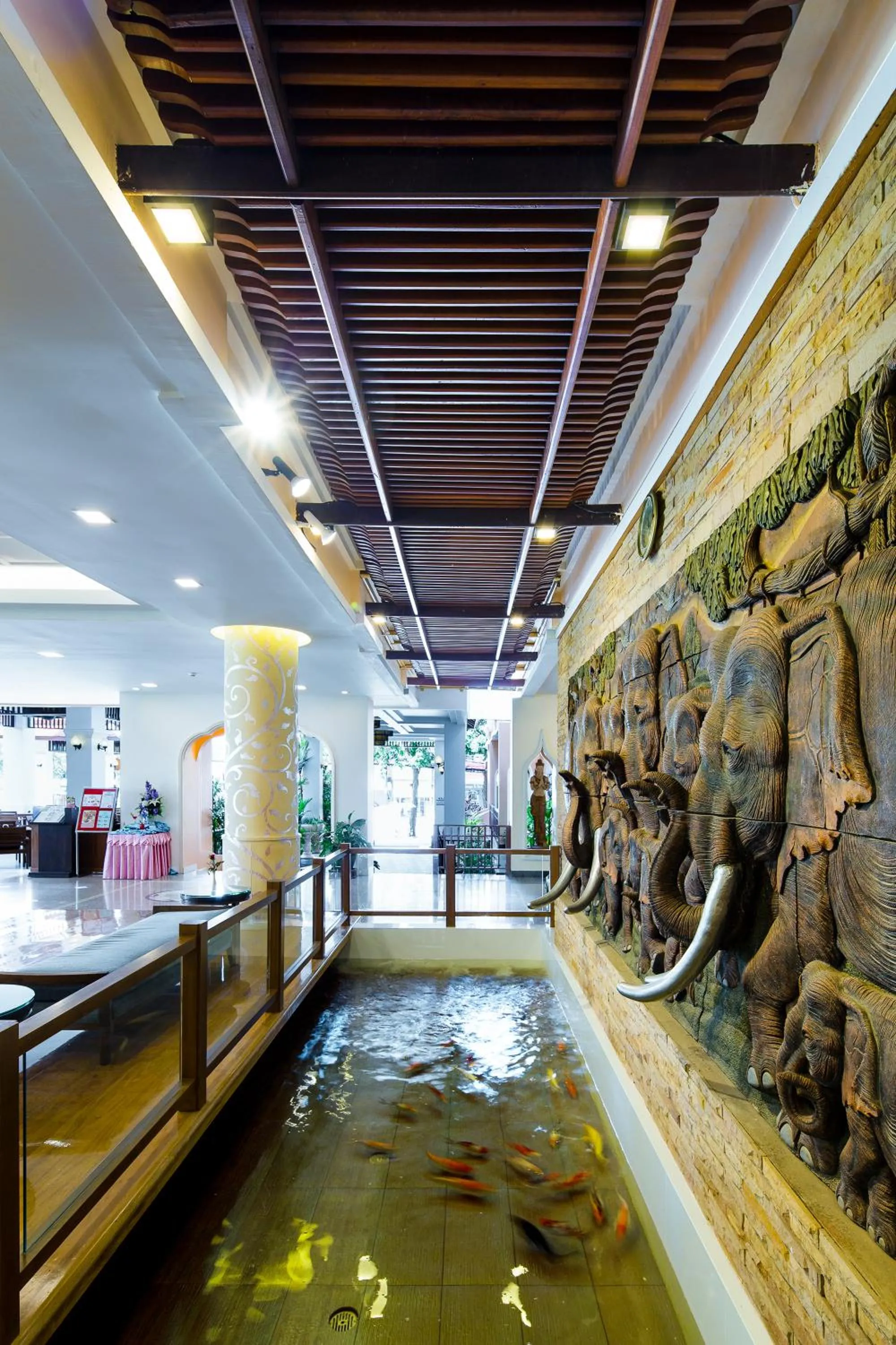 Living room in Aiyara Palace