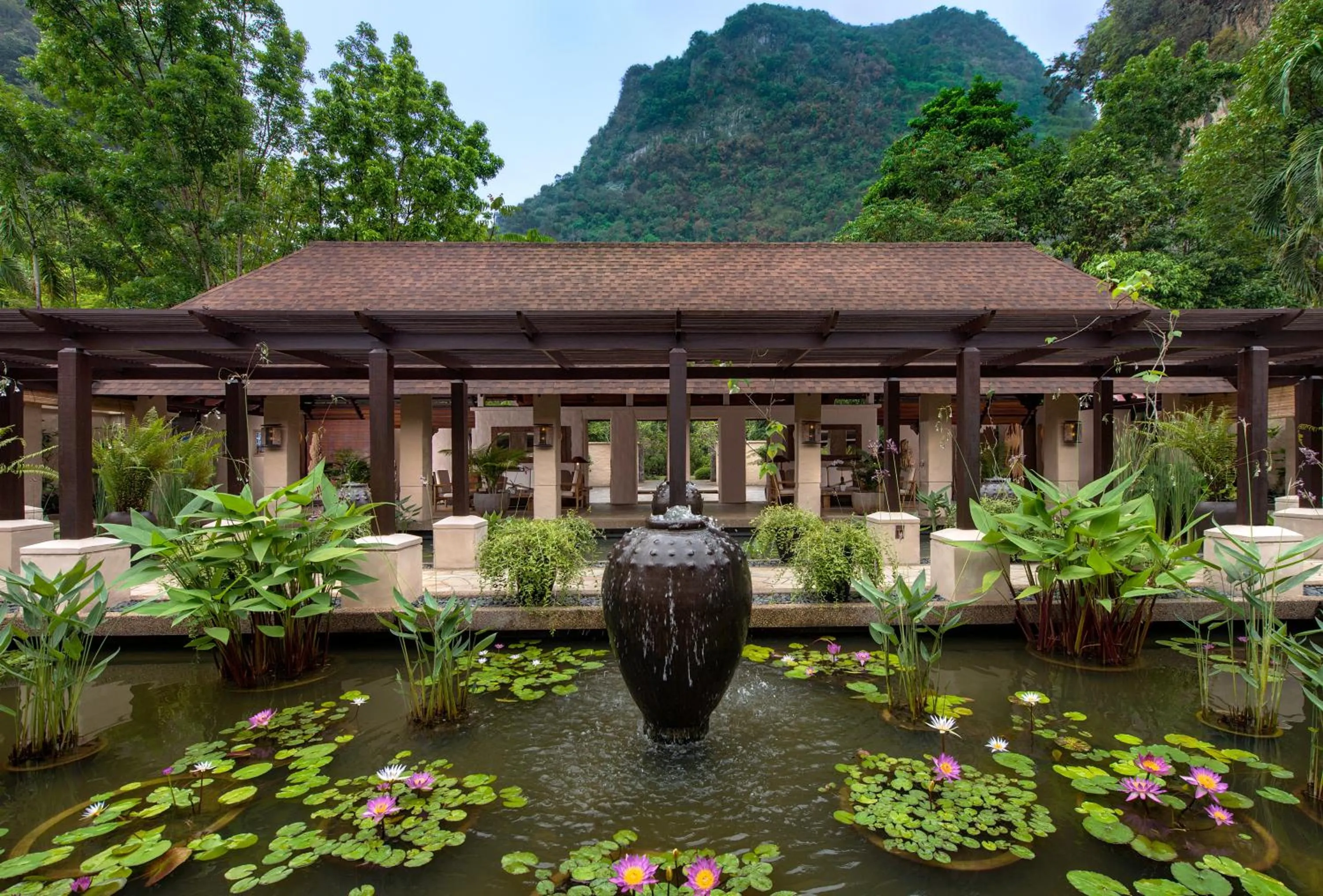 Lobby or reception in The Banjaran Hotsprings Retreat