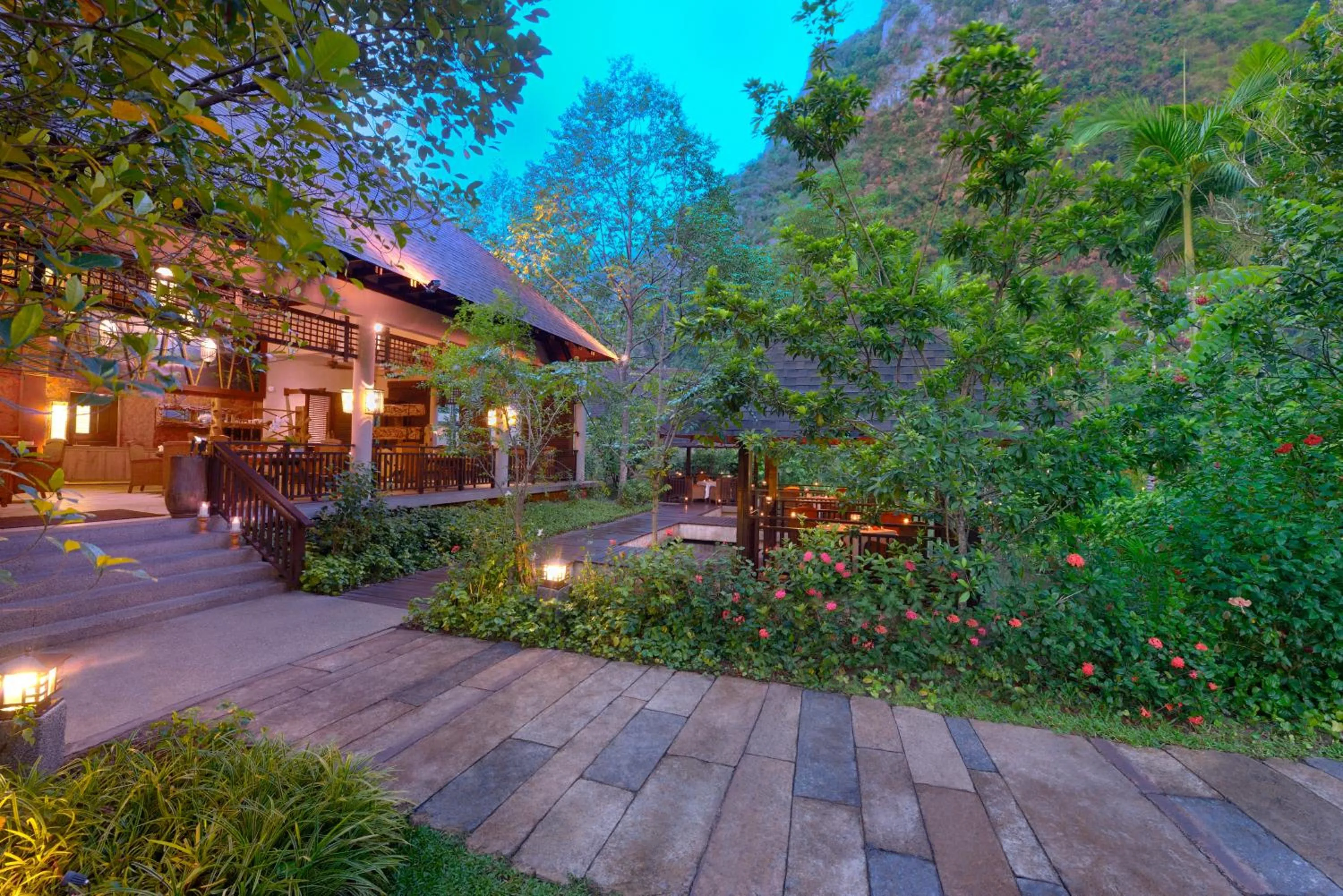 Restaurant/places to eat in The Banjaran Hotsprings Retreat