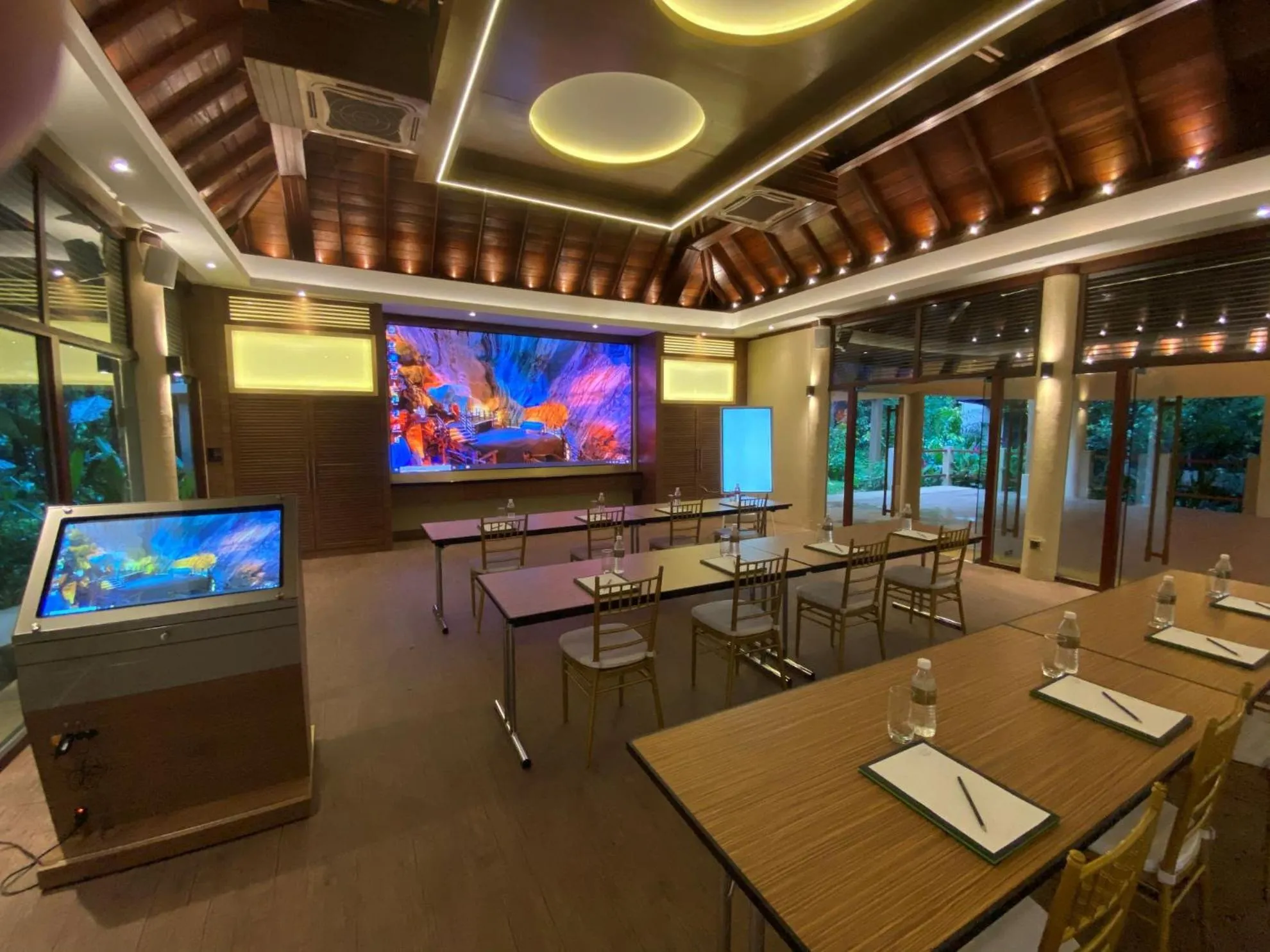 Meeting/conference room in The Banjaran Hotsprings Retreat